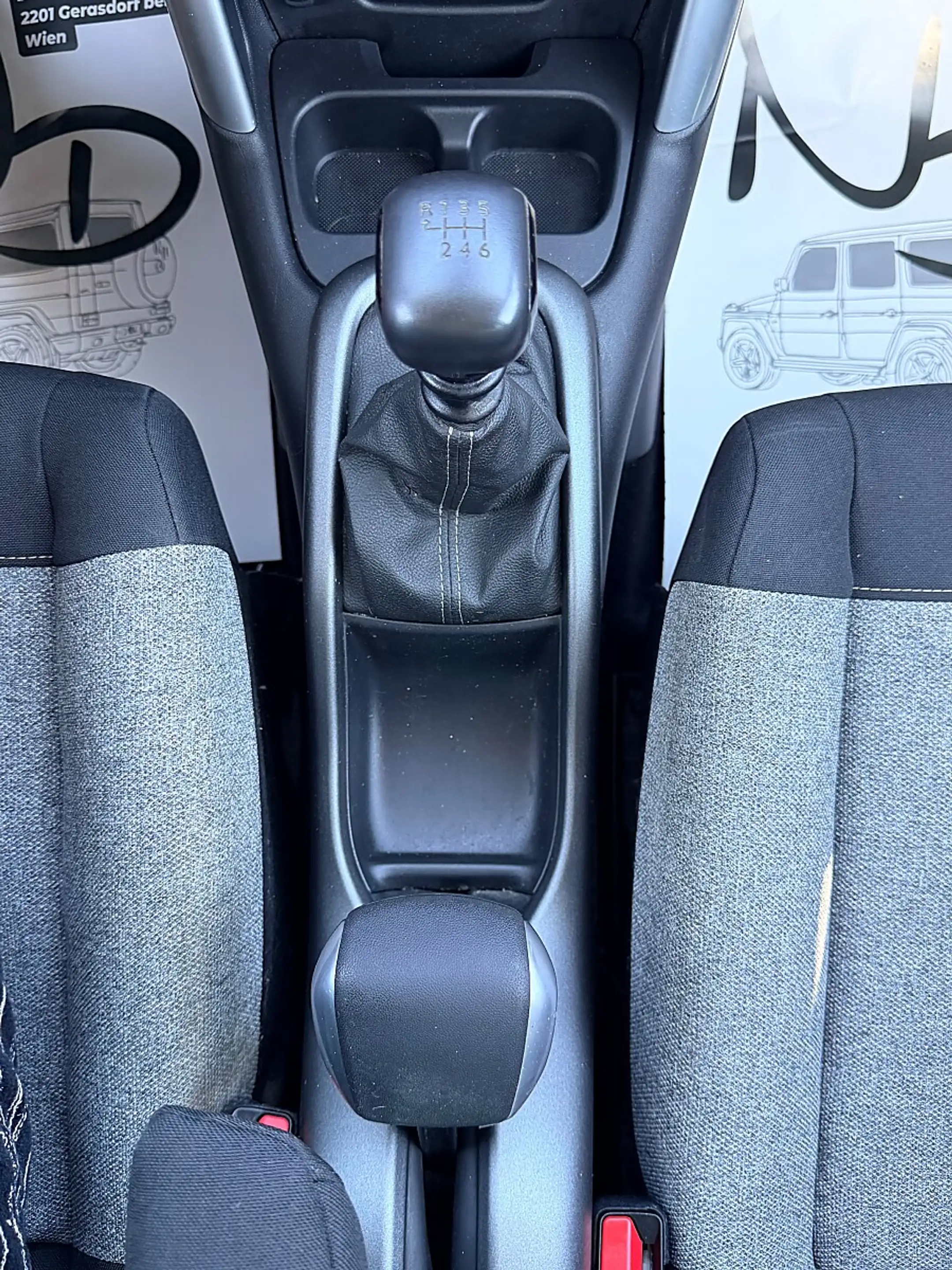 Citroen C3 Aircross BlueHDi 100 S&S 6-Gang-Manuell Origins — photo 9
