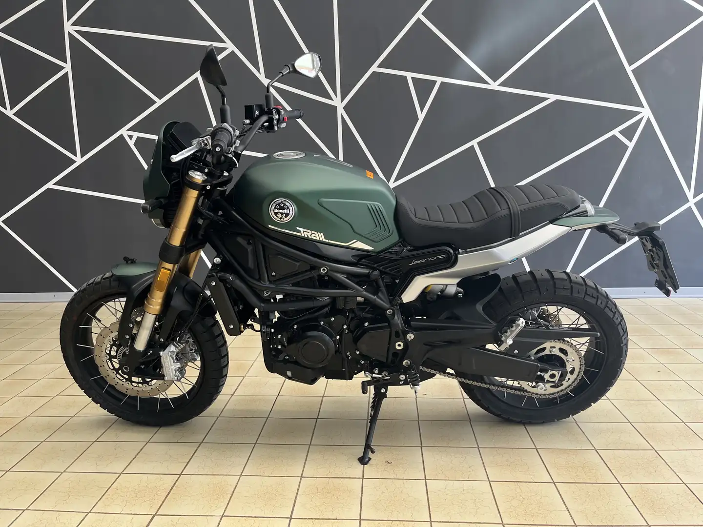 Benelli Leoncino 800 trail solo 30 km - 1