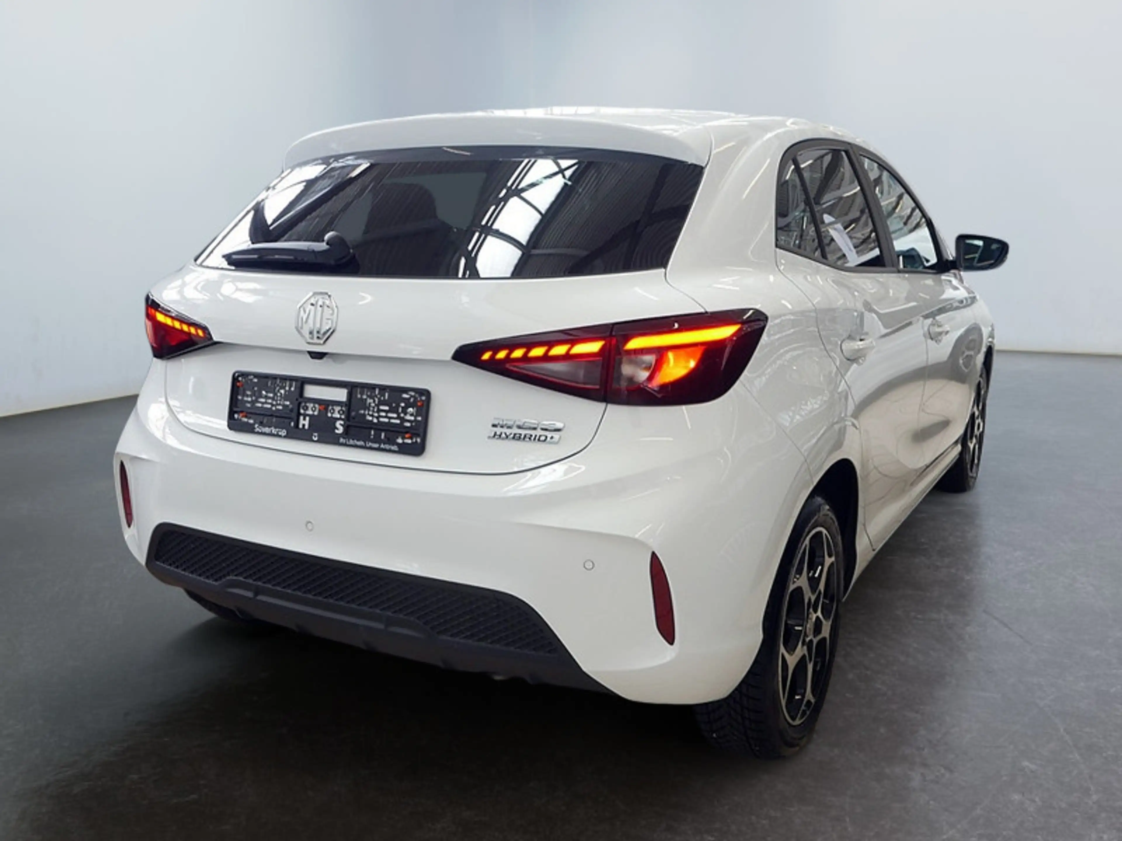 MG MG3 1.5 Hybrid+ Luxury SPUR — photo 3