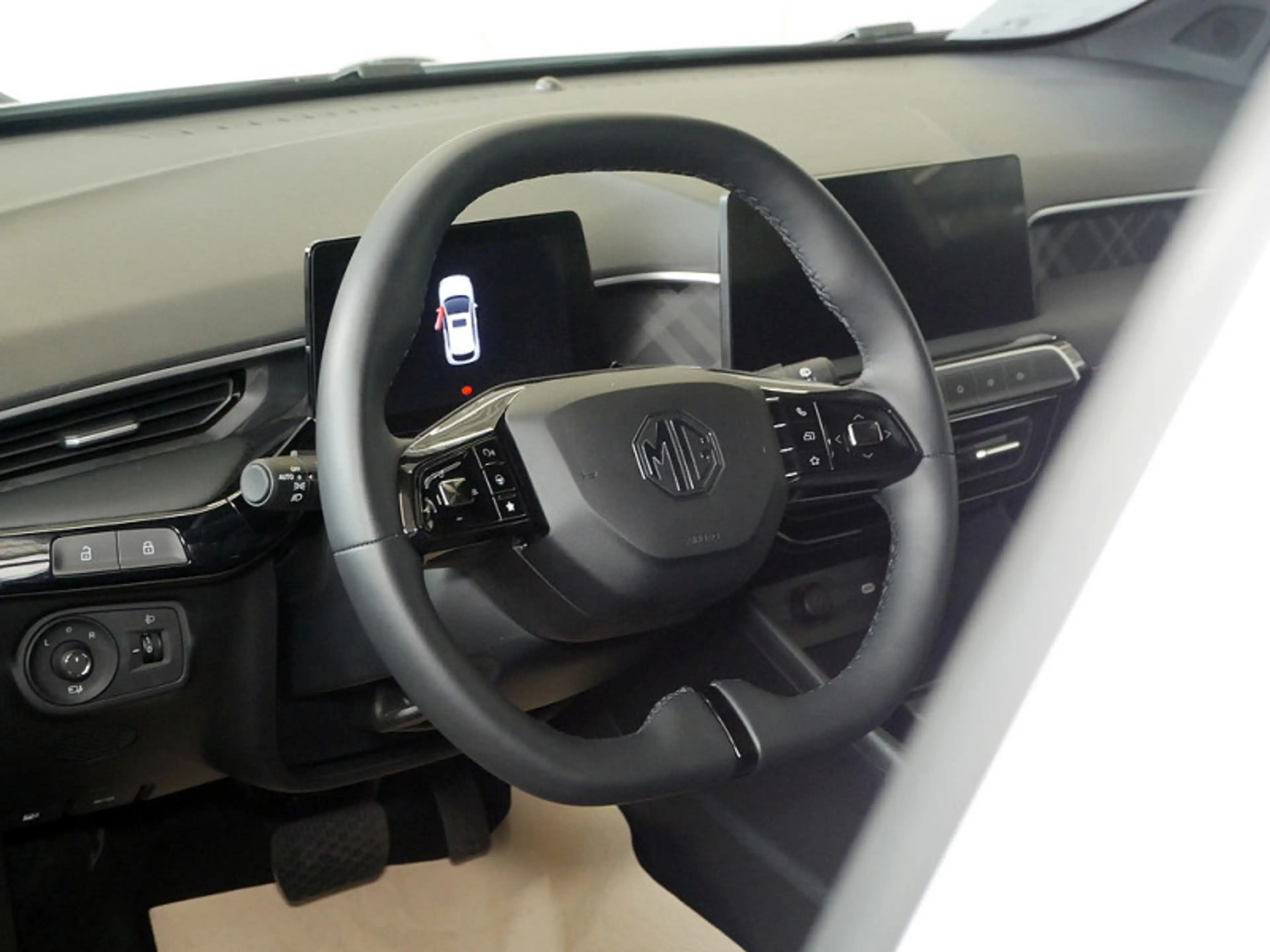 MG MG3 1.5 Hybrid+ Luxury SPUR — photo 13