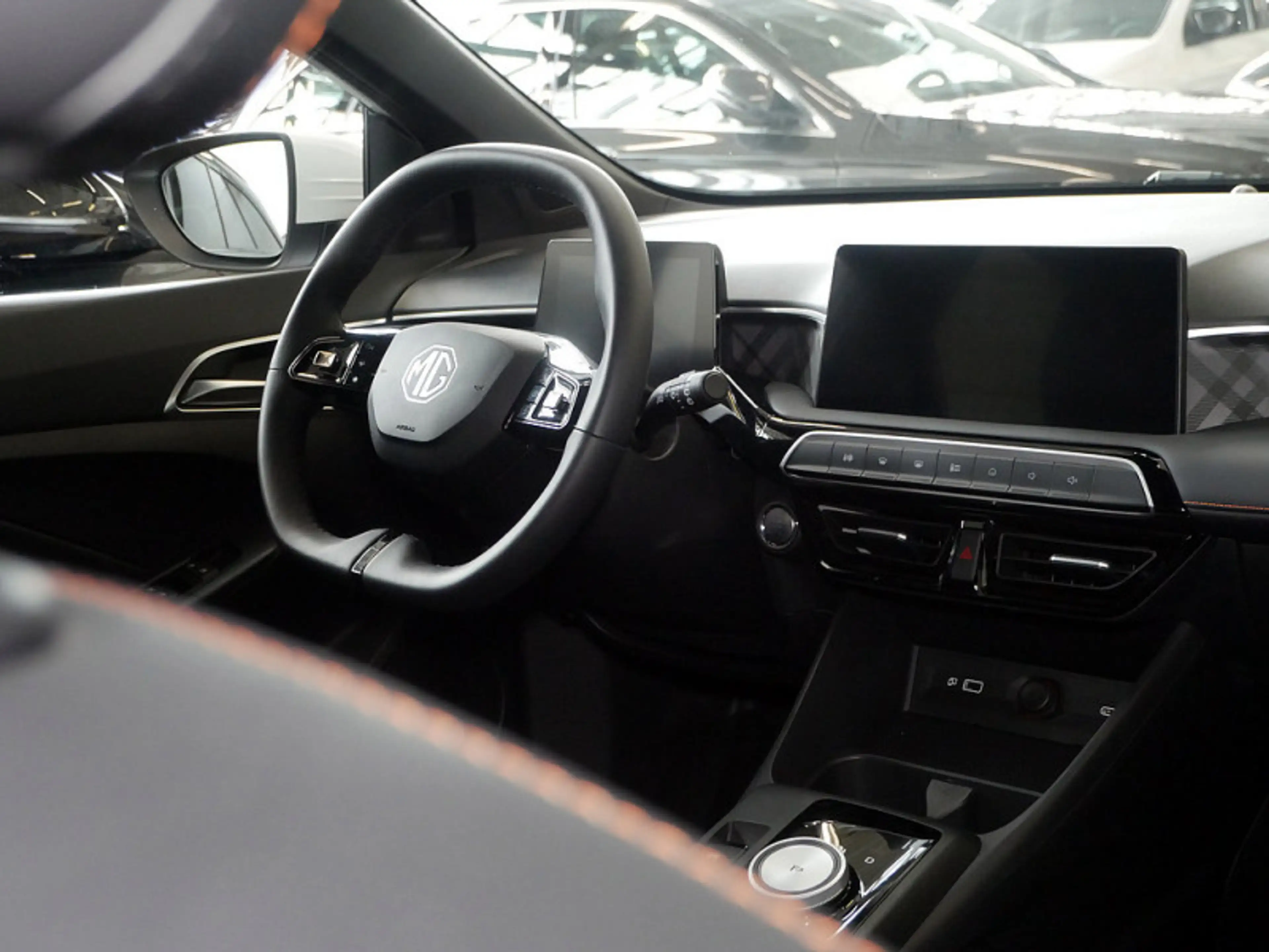 MG MG3 1.5 Hybrid+ Luxury SPUR — photo 9