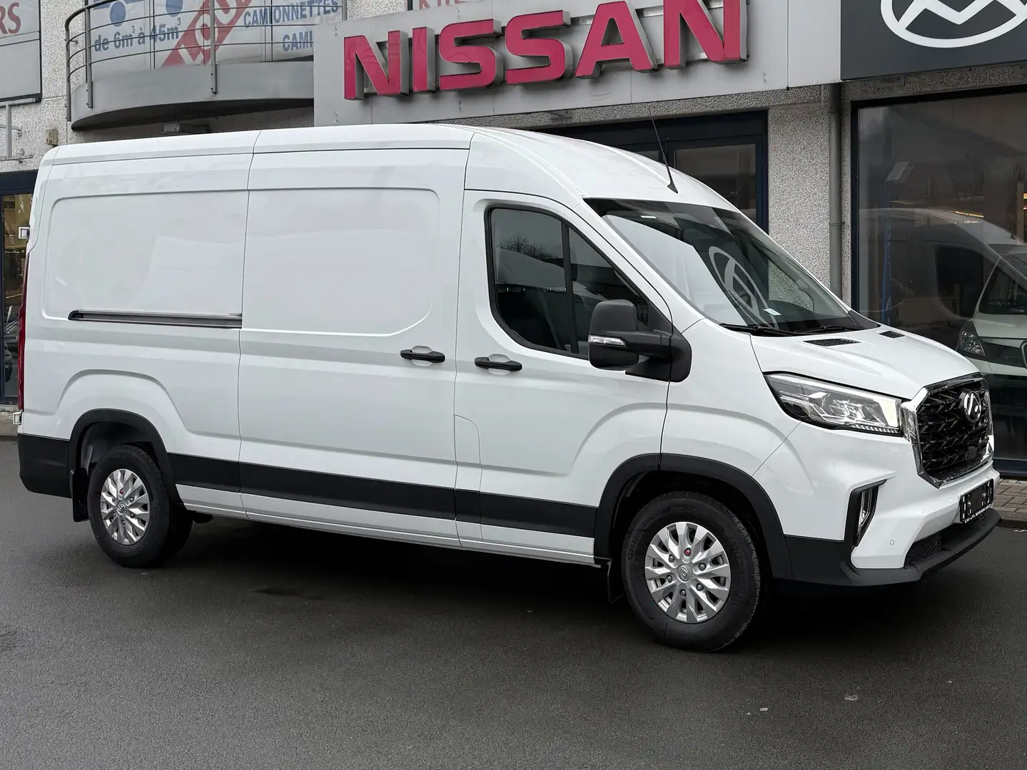 Maxus Deliver 9 LUXURY Blanco - 2