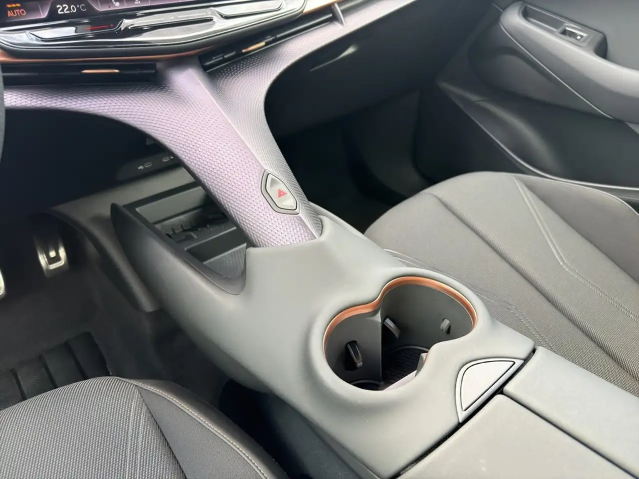 Cupra Tavascan 77 kwh Endurance WÄRMEPU*LED*ACC*NAV*PARKLENK*H..., миниатюра 20
