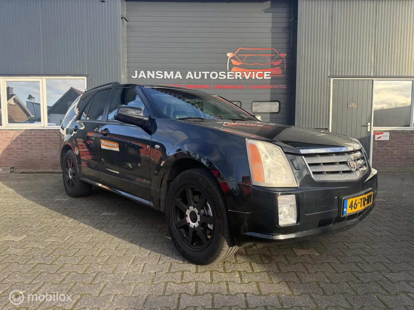 Cadillac SRX 4.6 Sport Luxury Schwarz - 2