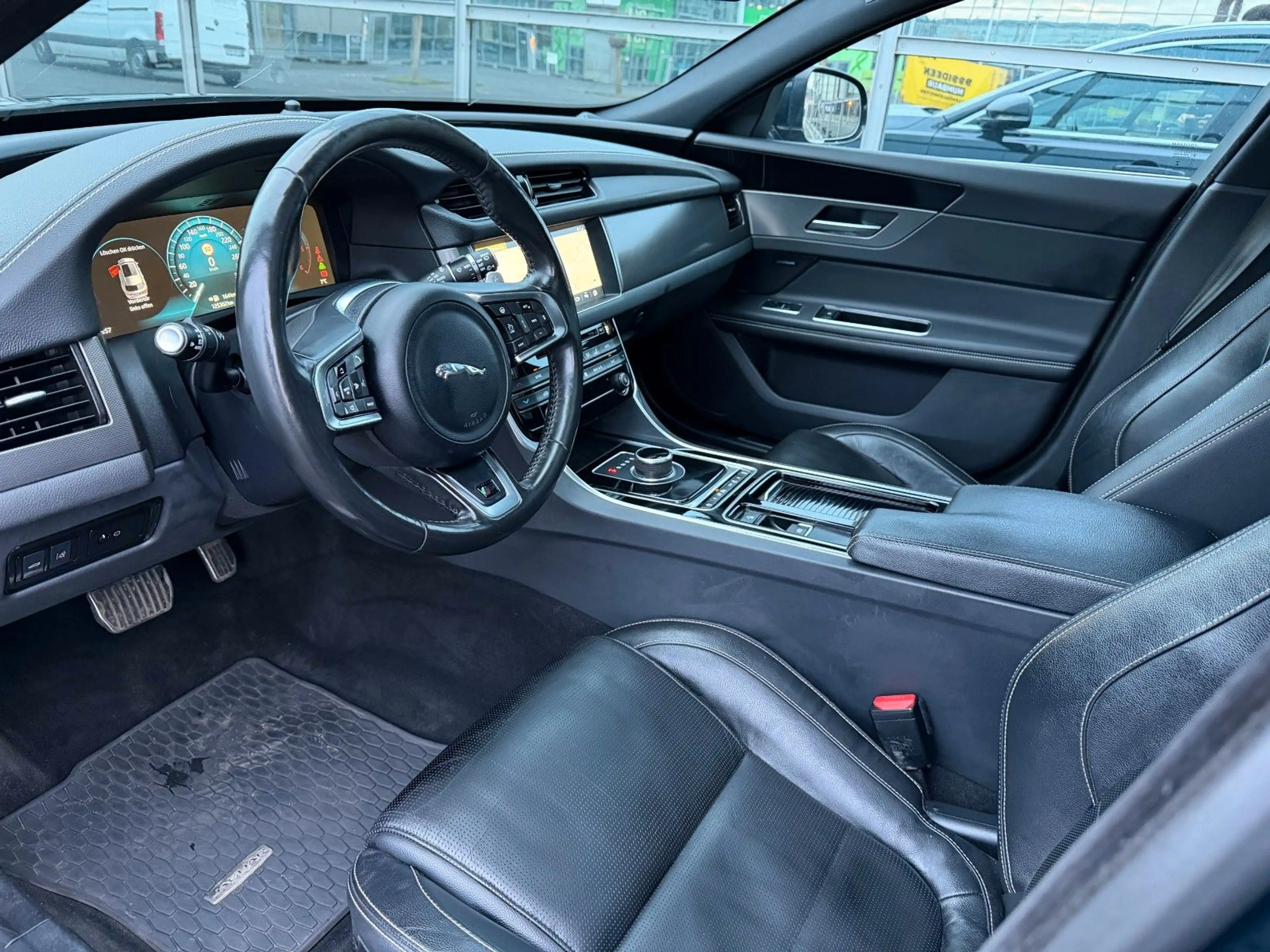 Jaguar XF Sportbrake First Edition 3.0 Leder S E SE — photo 14