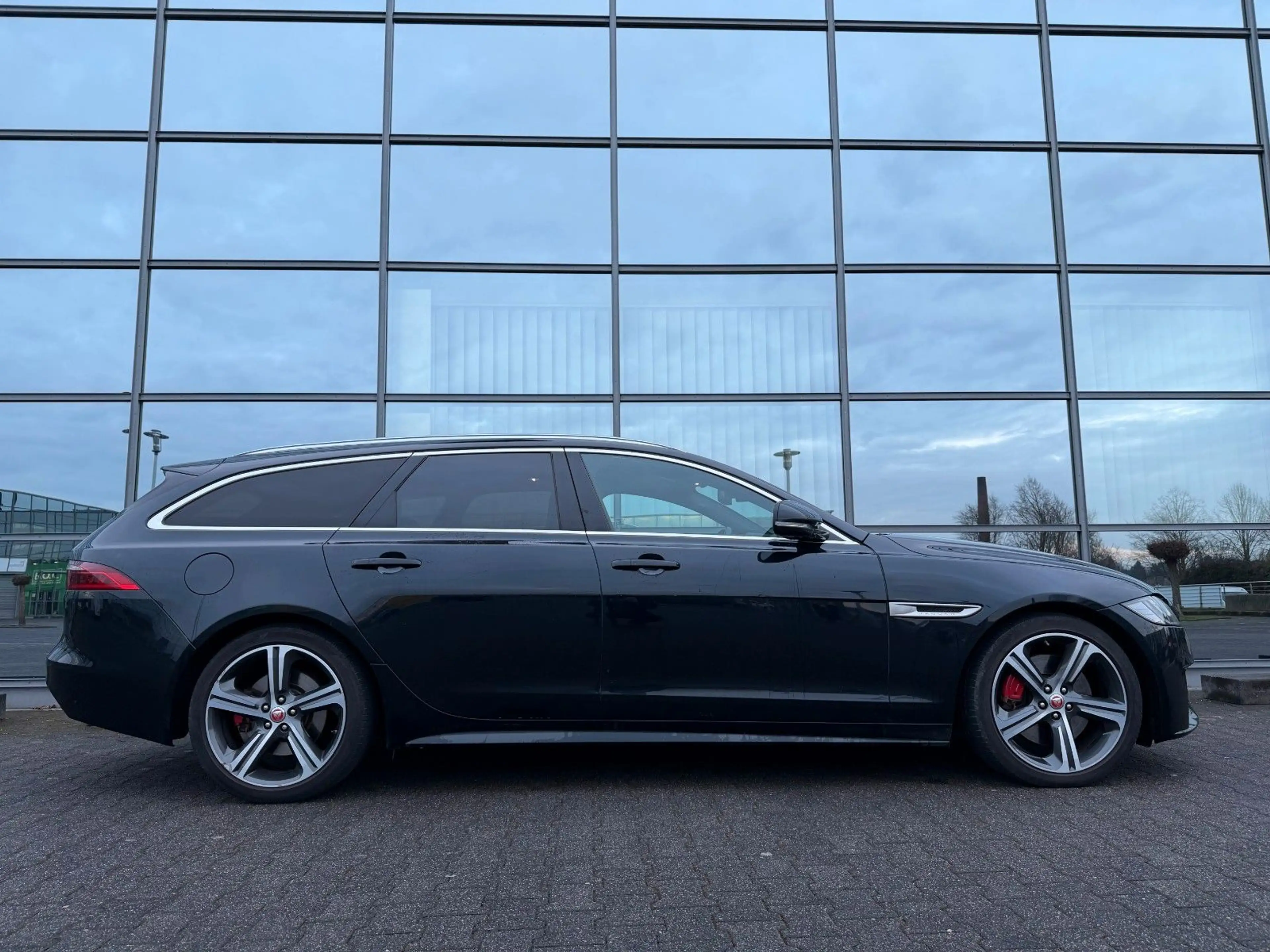 Jaguar XF Sportbrake First Edition 3.0 Leder S E SE — photo 5