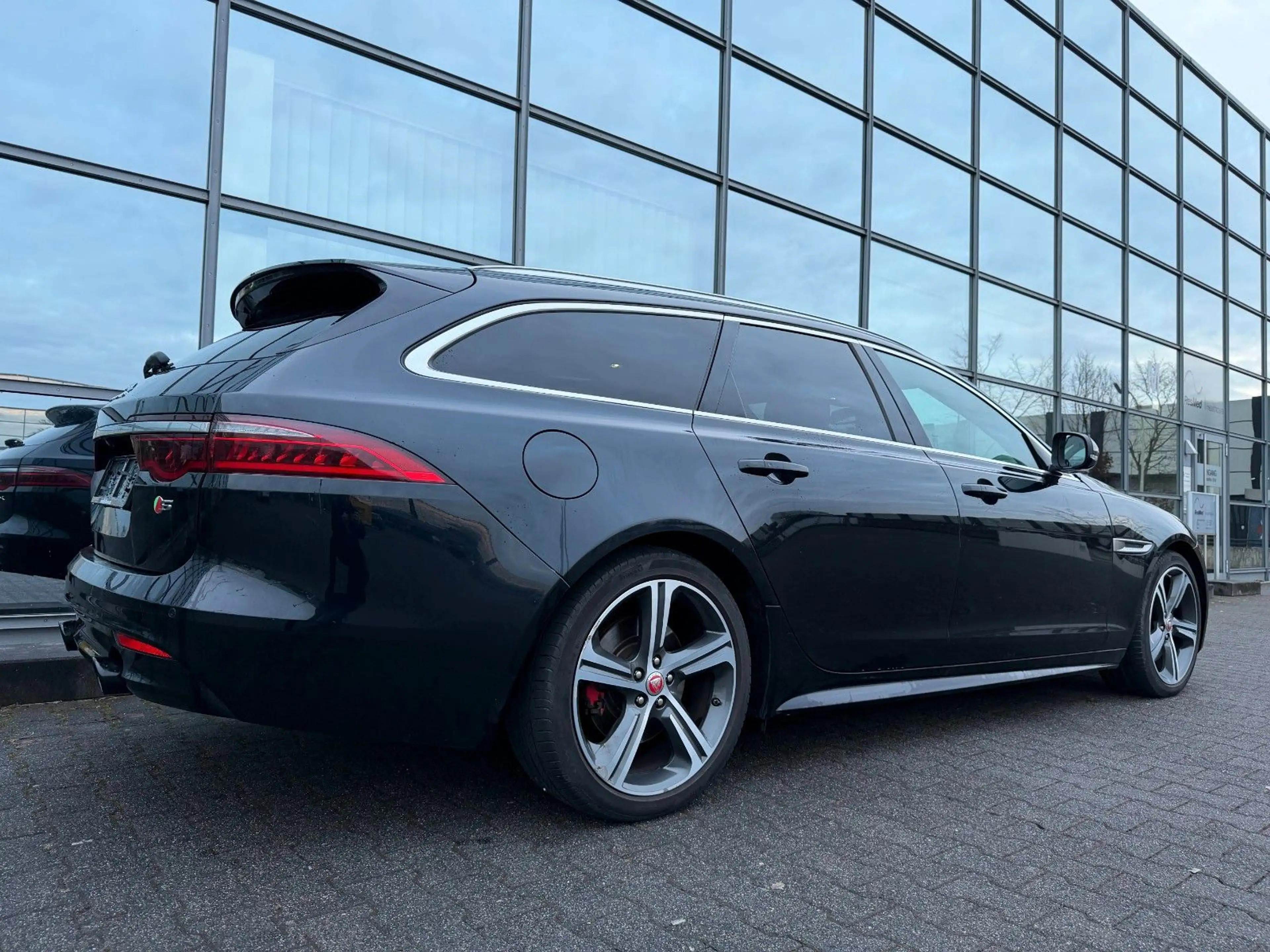 Jaguar XF Sportbrake First Edition 3.0 Leder S E SE — photo 12