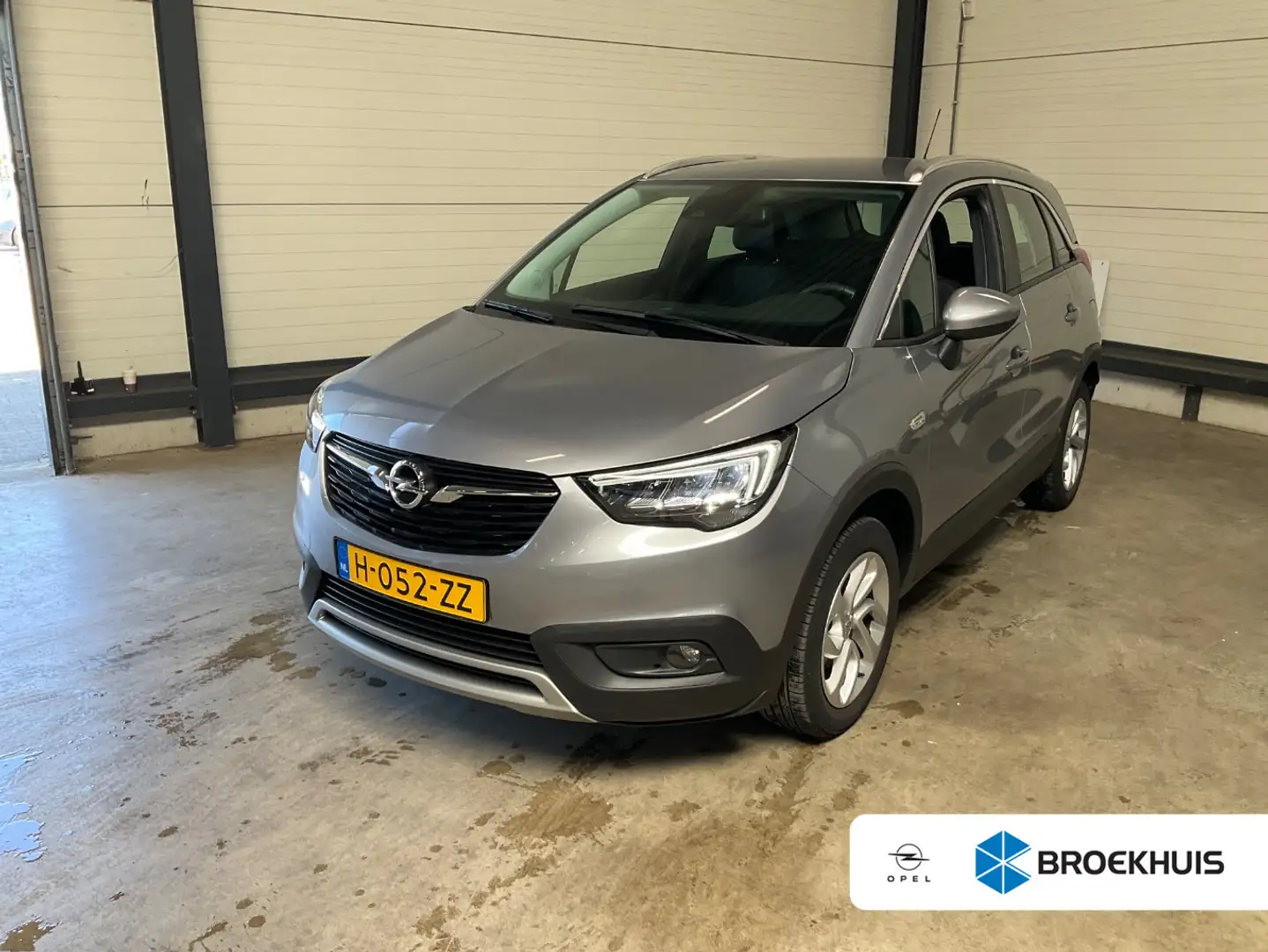 Opel Crossland X 1.2 Turbo Innovation | Airco | Cruise | Parkeersen Grijs - 1