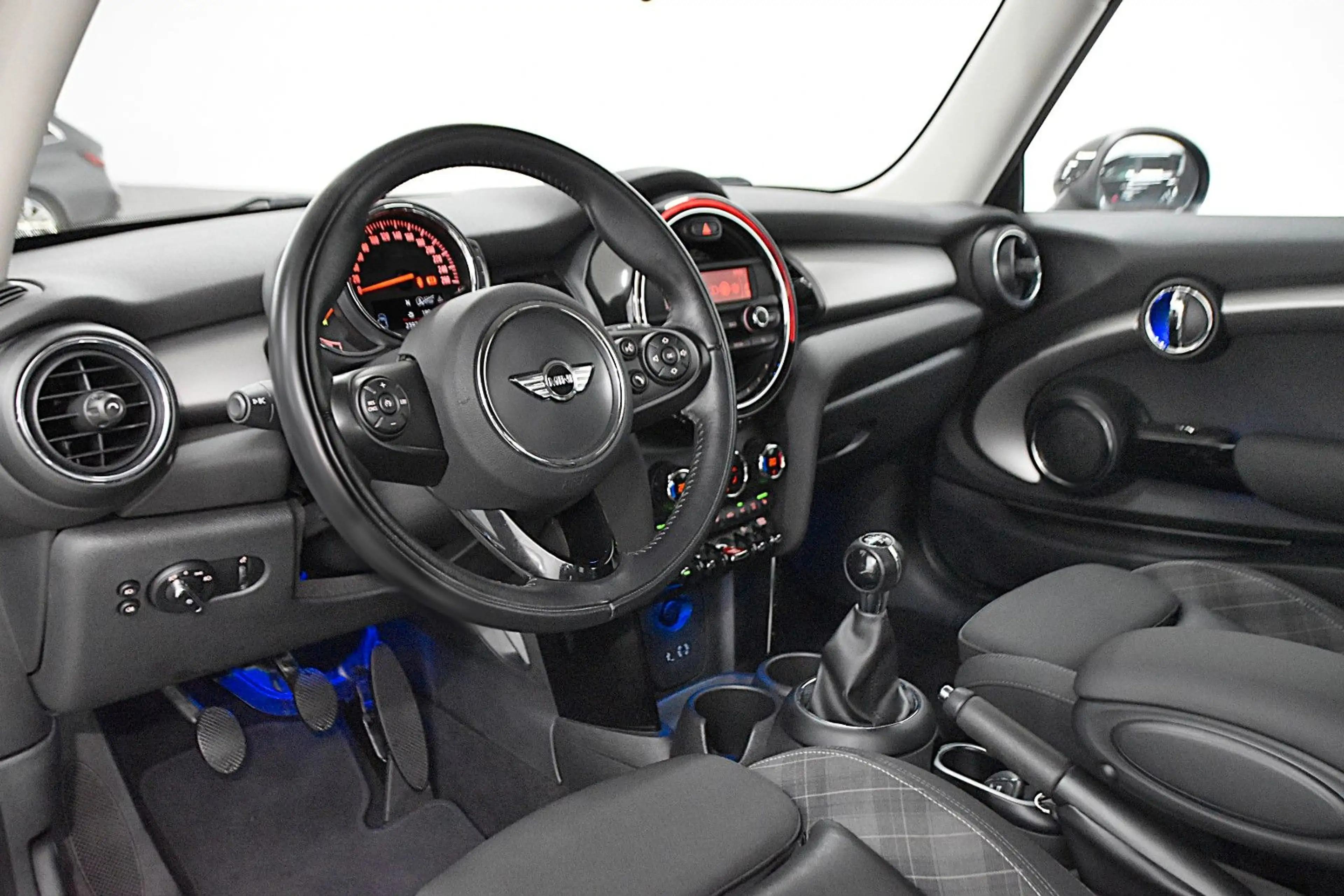 MINI One CHILI *AUS 1 HAND*FINANZIERUNG MÖGLICH* — photo 2