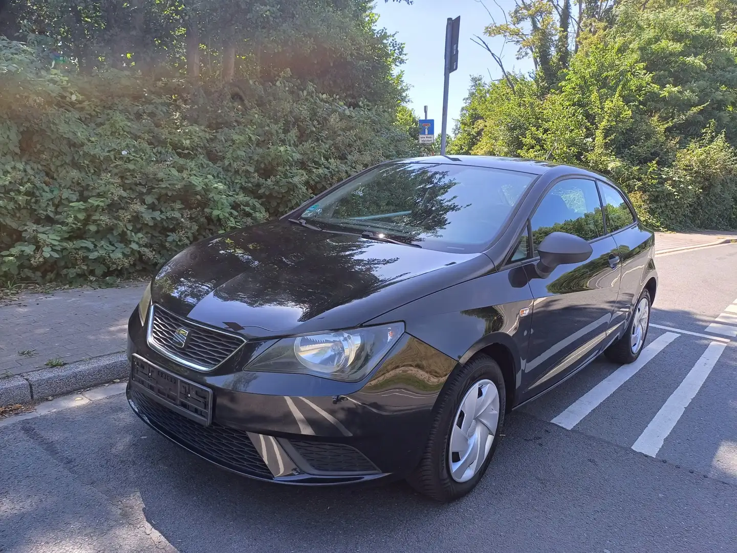 SEAT Ibiza Reference"aus 1.Hand" Zwart - 1