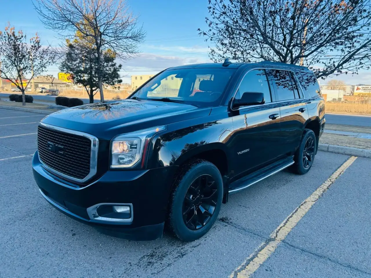 GMC Yukon photo GMC Yukon