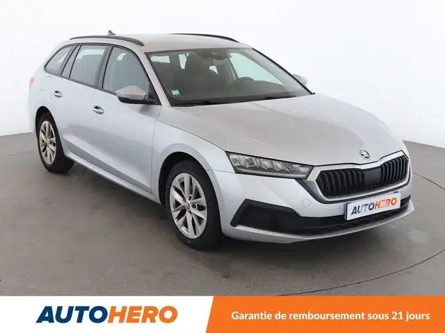 Skoda Octavia view 8