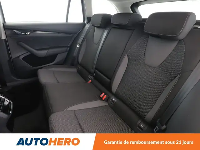 Skoda Octavia view 14