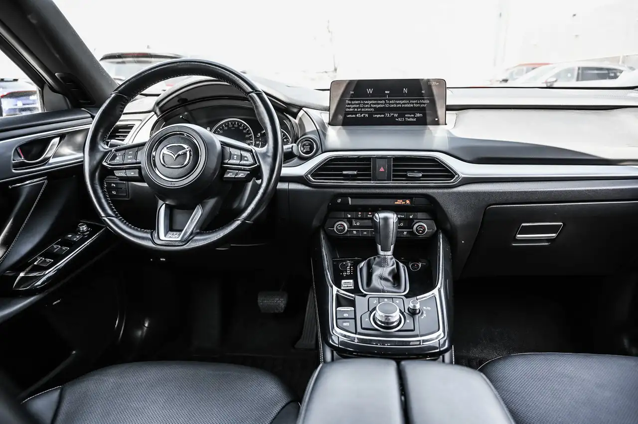 Mazda CX-9 снимка Mazda CX-9