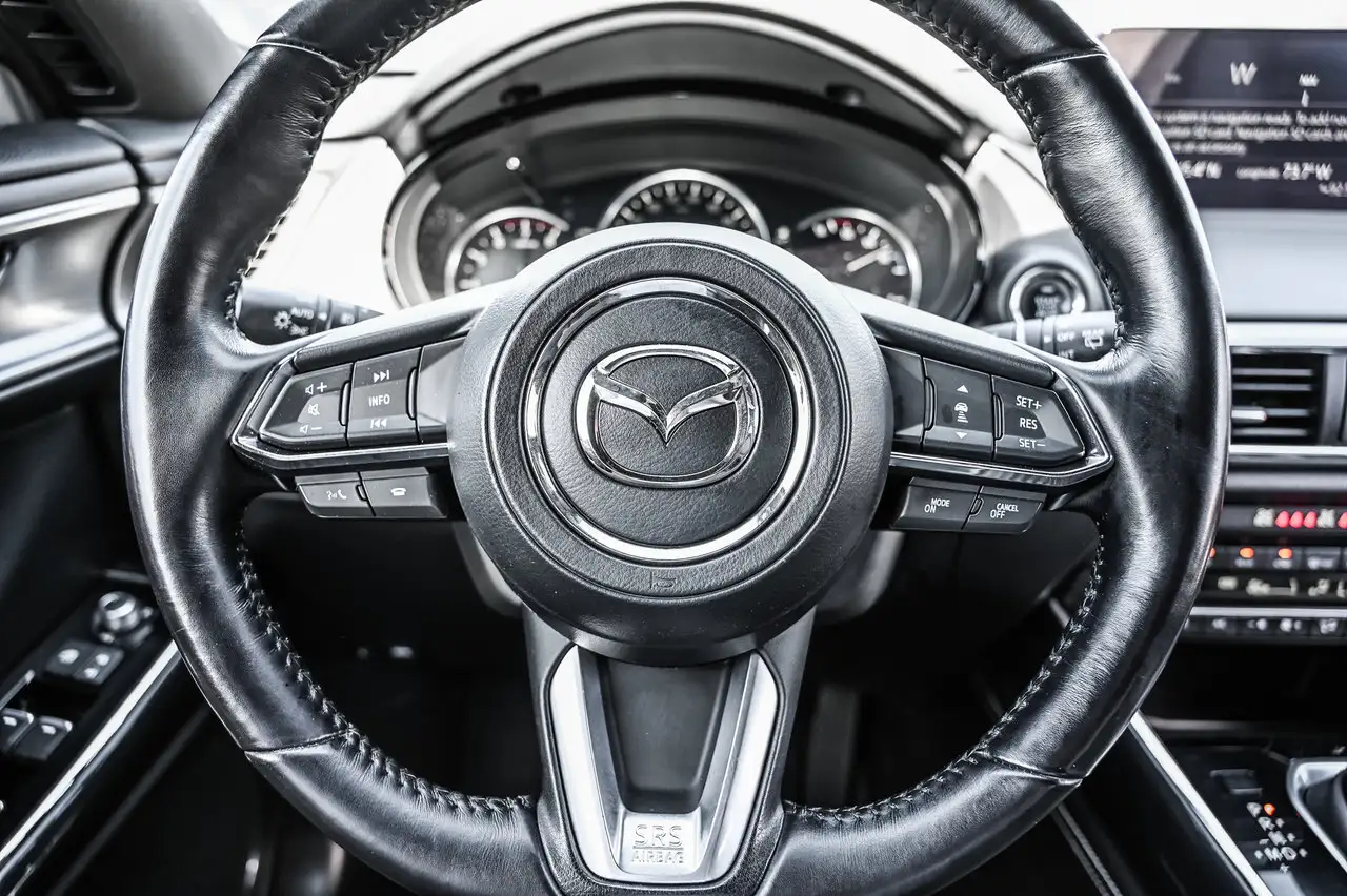 Mazda CX-9 снимка Mazda CX-9