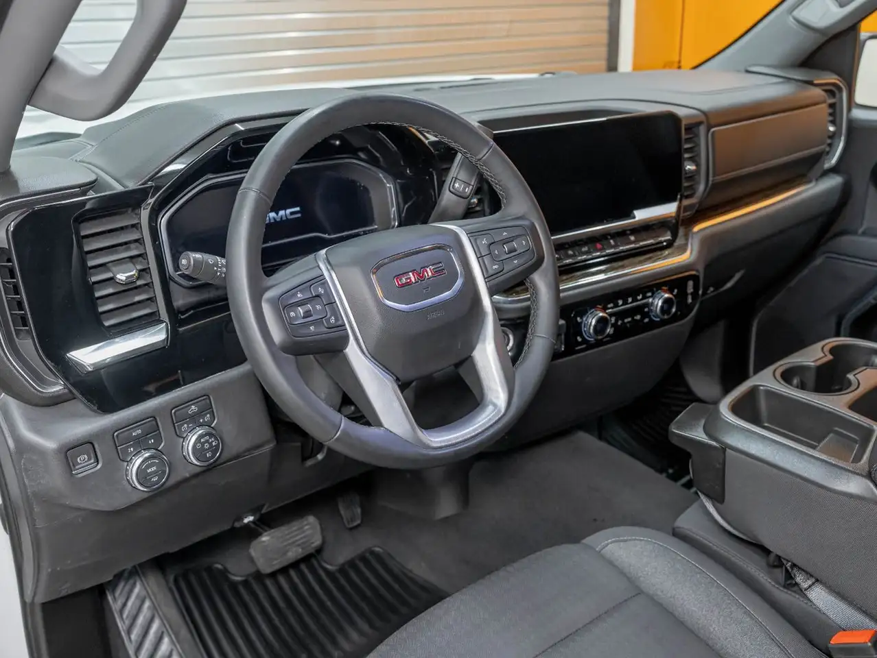 GMC Sierra 1500 fotografie GMC Sierra 1500
