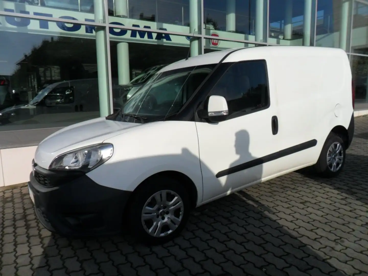 Fiat Doblo 1.6 mjt 16v Active 105cv E5+ Wit - 1