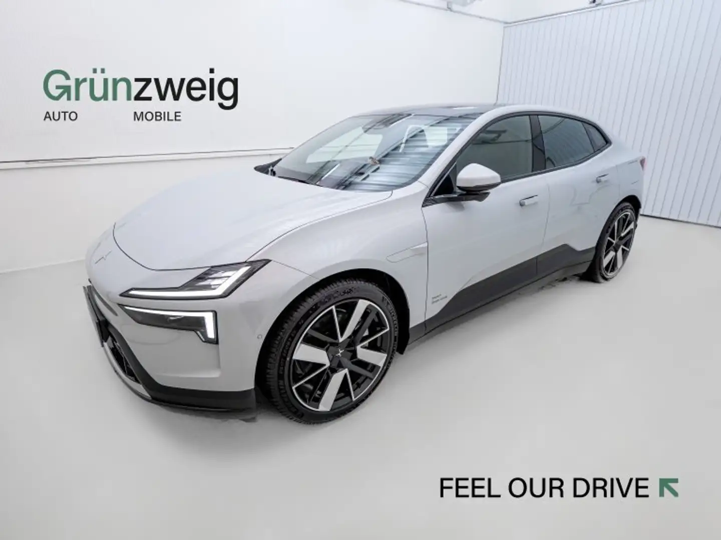 Polestar 4 4 Grau - 1
