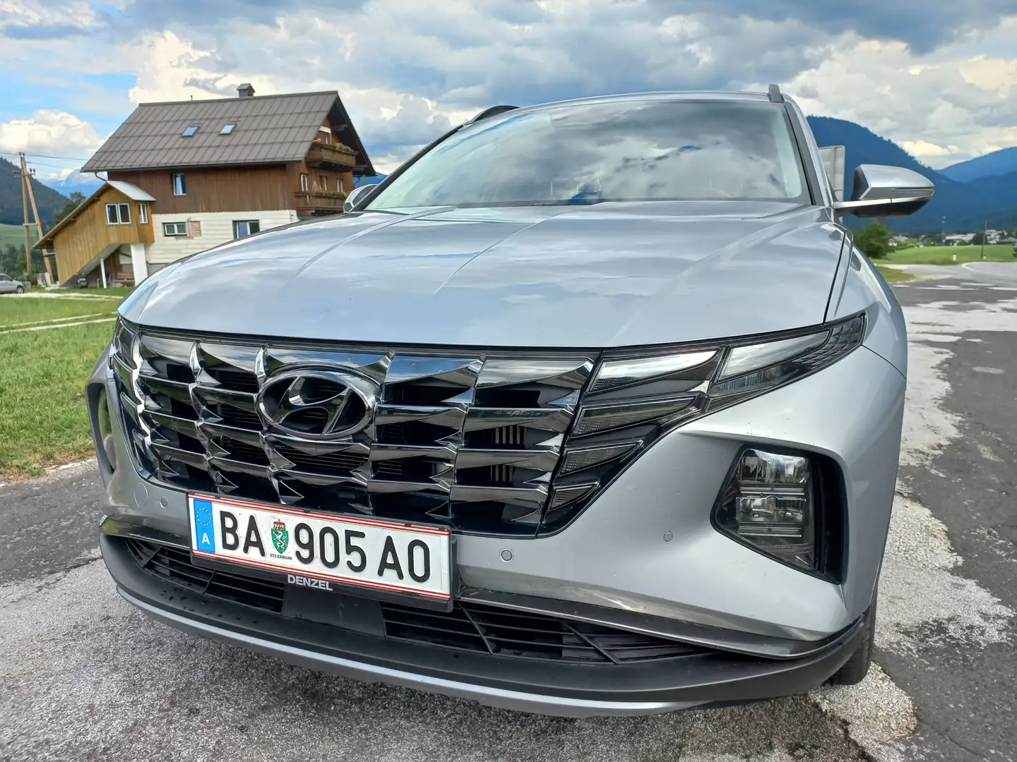Hyundai TUCSON Silber - 2