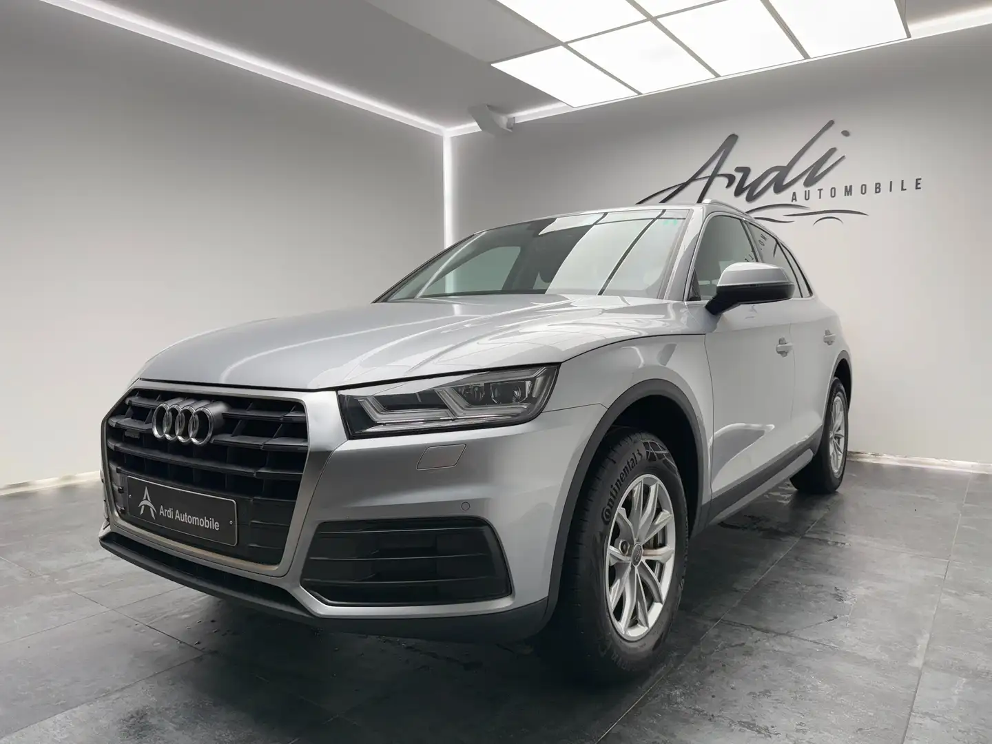 Audi Q5 2.0 TDi Quattro S TRONIC*GPS*LED*GARANTIE 12 MOIS* Gris - 1