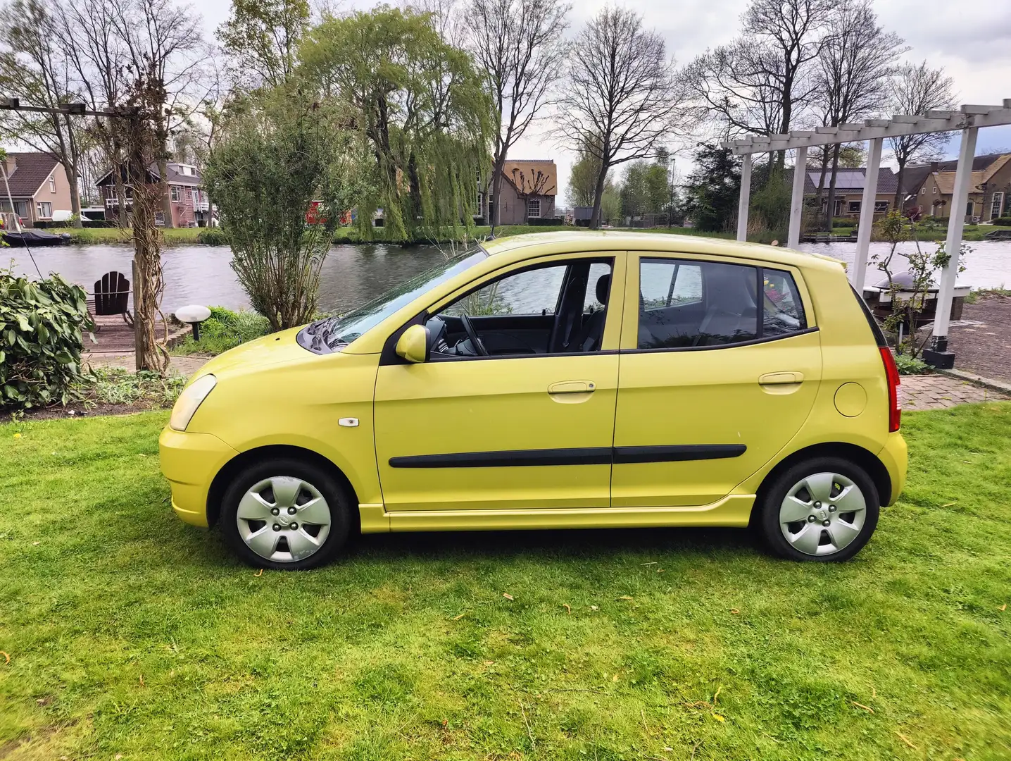 Kia Picanto Picanto 1.0 LXE Jaune - 1