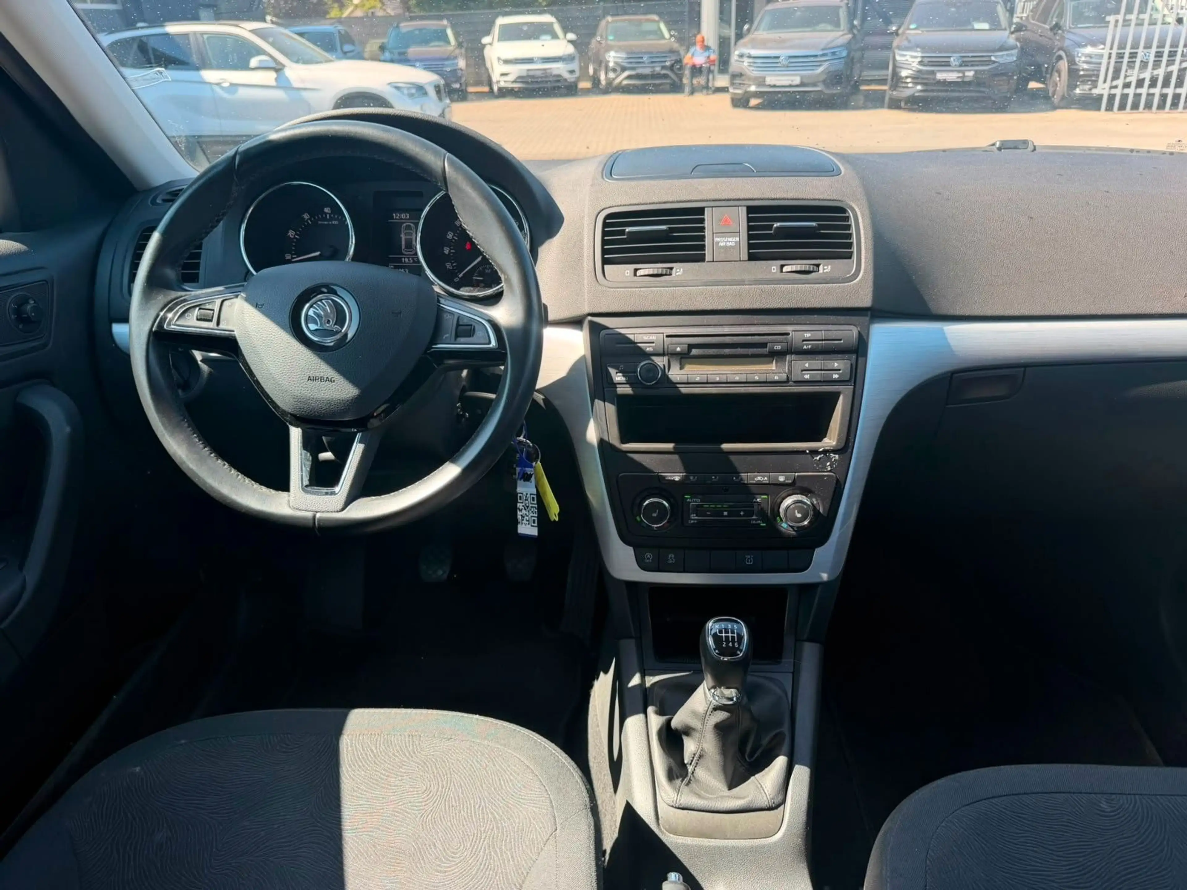 Skoda Yeti Skoda Yeti 1,4 TSI "Ambition" SHZ*KLIMA*AHK*TEMP — photo 12