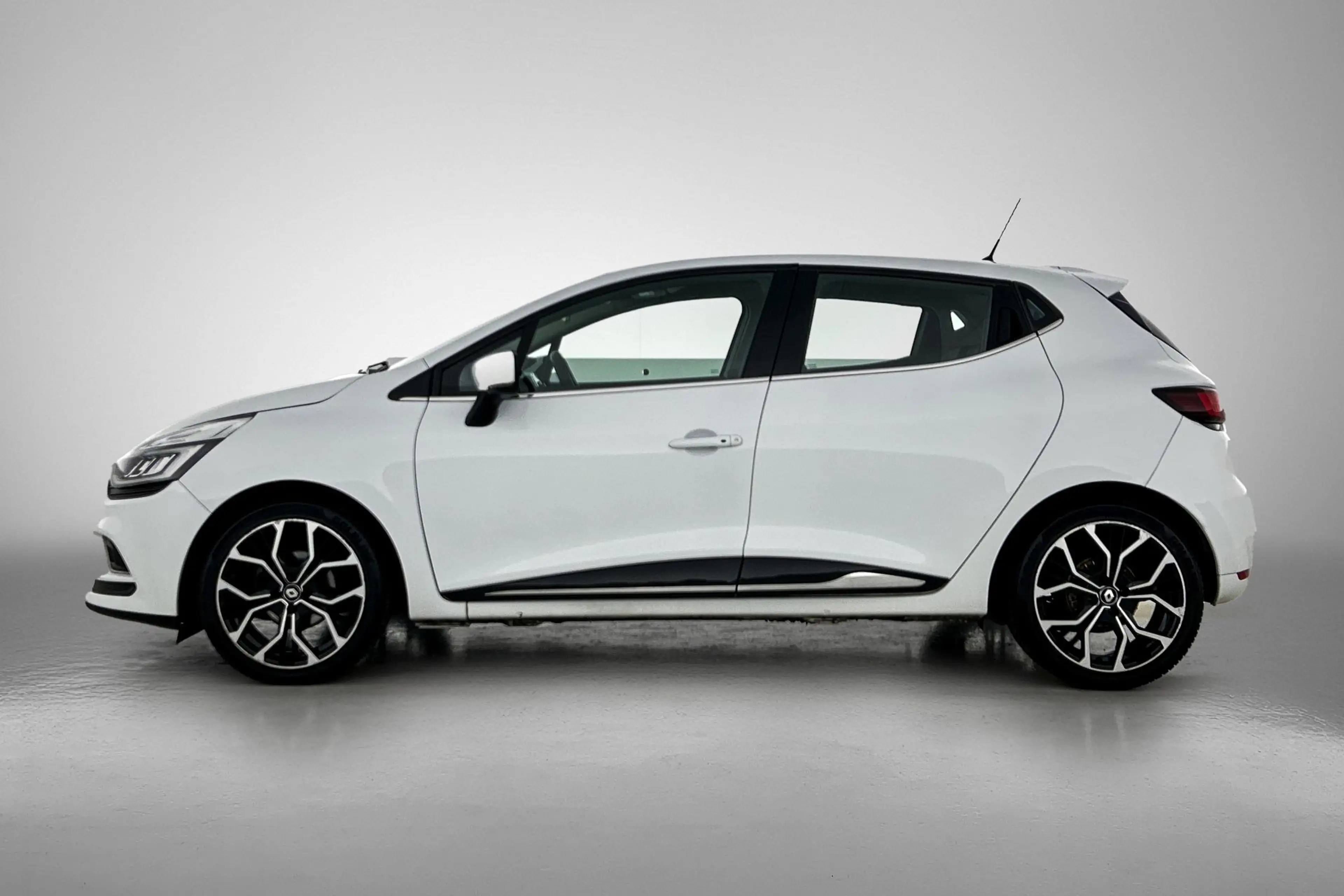 Renault Clio 0.9 TCe Intens Navi, DAB — photo 7