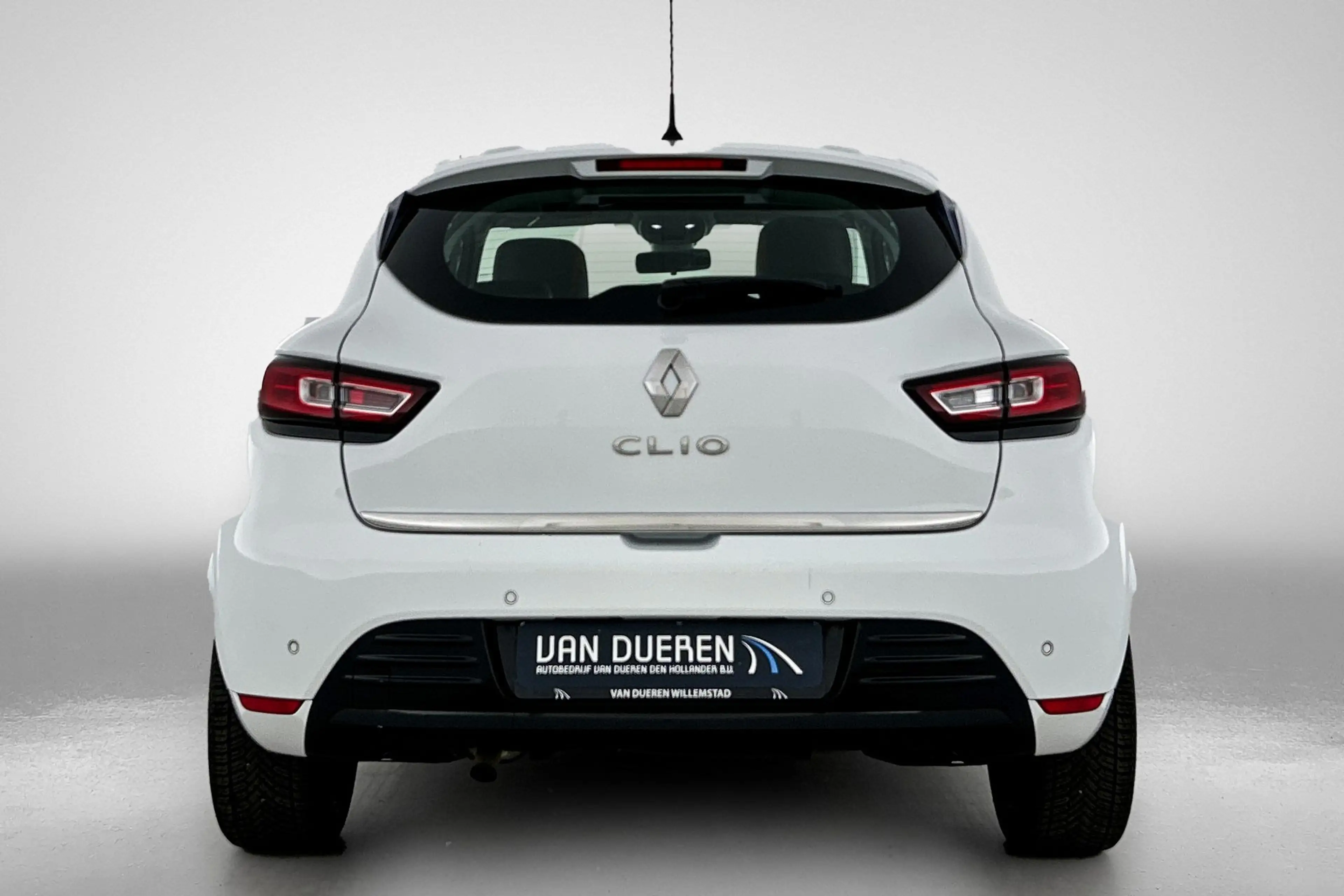 Renault Clio 0.9 TCe Intens Navi, DAB — photo 25