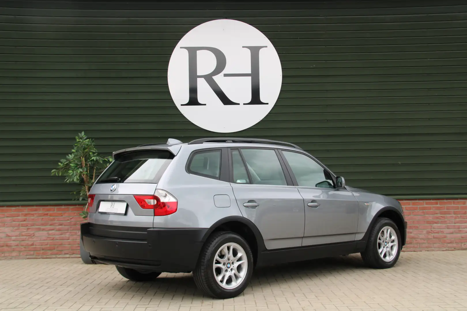BMW X3 3.0i Automaat Executive - 1e eigenaar - Let op: 11 Grijs - 2