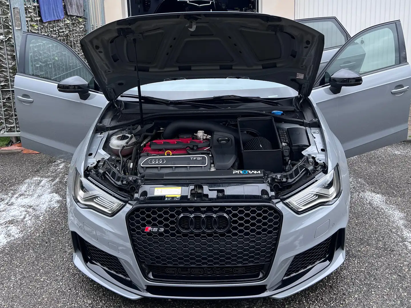 Audi RS3 RS3 Sportback 2.5 tfsi quattro s-tronic Gri - 2