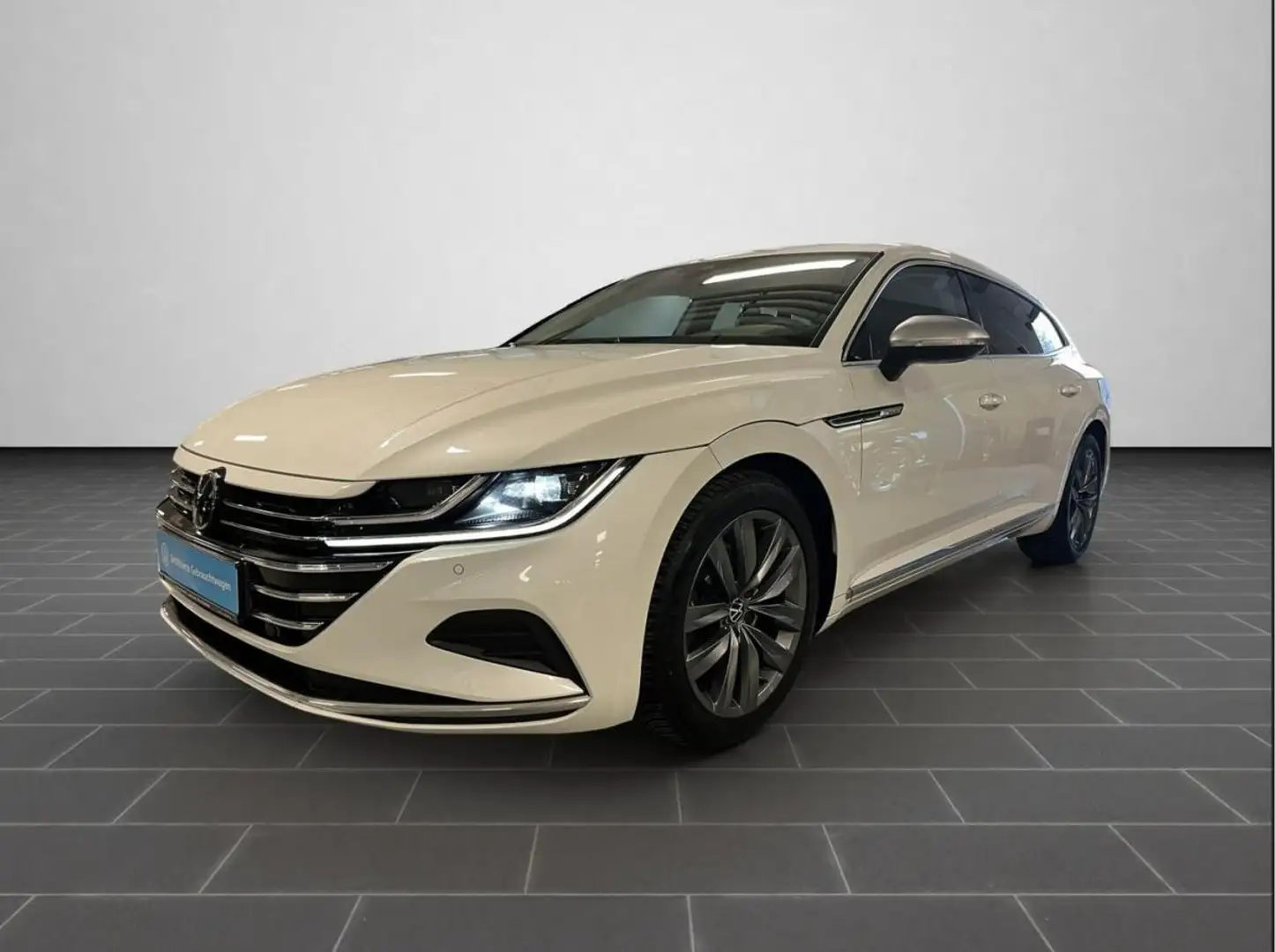 Volkswagen Arteon NAVI, AHK, ACC, RFK, EASYOPEN Weiß - 1