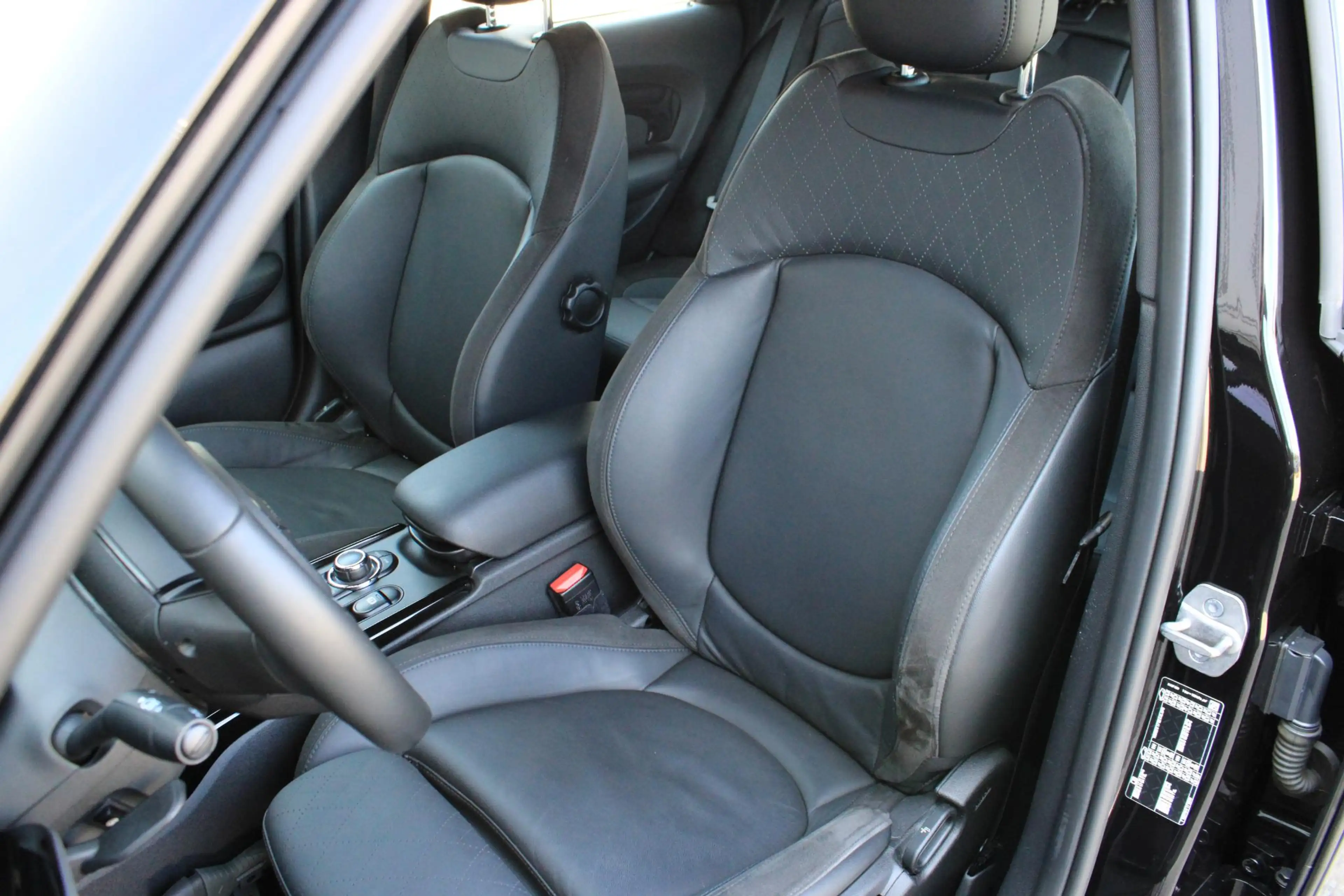 MINI Cooper Clubman 1.5 Camera | ACC | Comfort Access | Leder | DAB | — photo 3