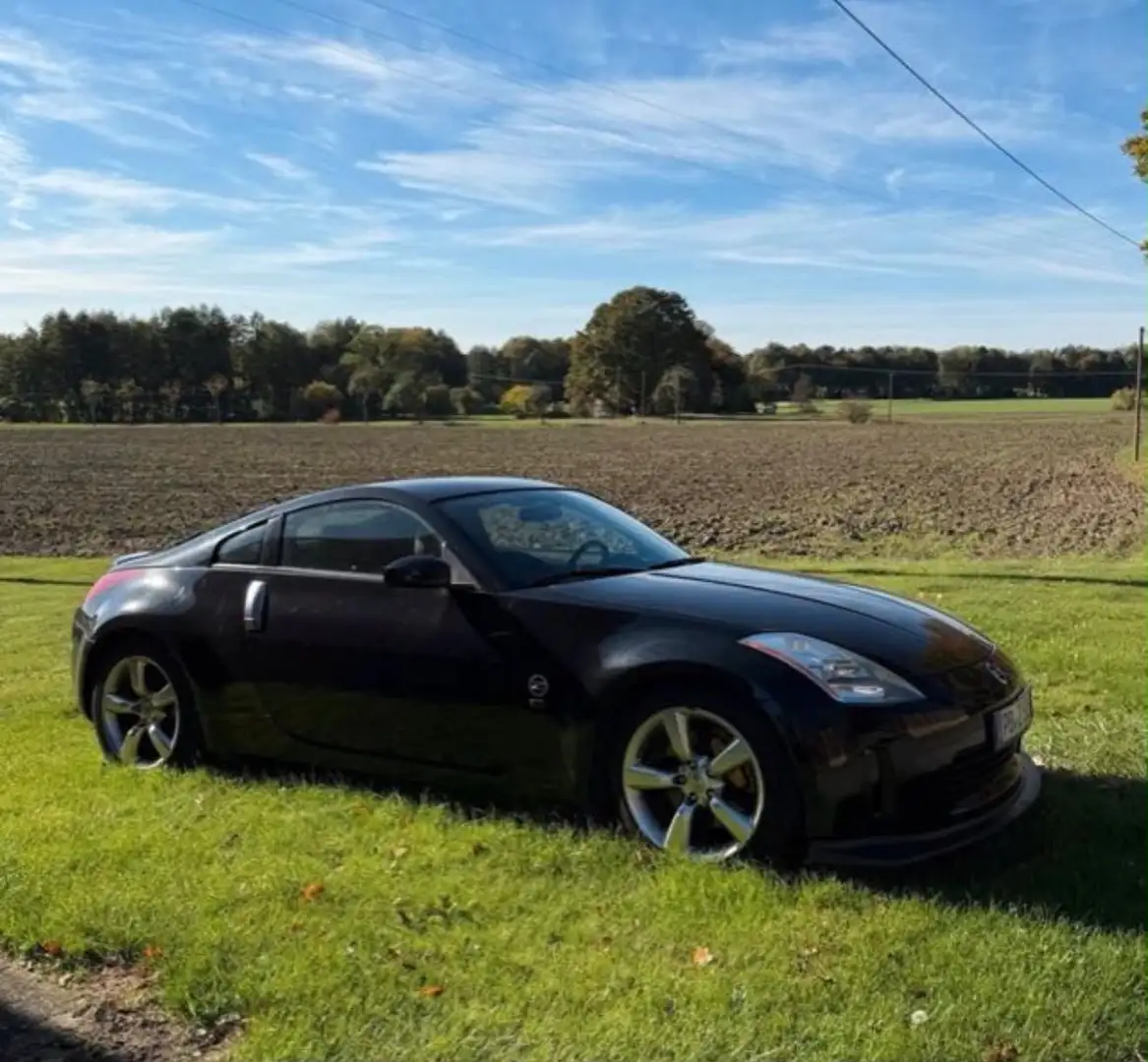 Nissan 350Z 350 Z Premium Pack - 1