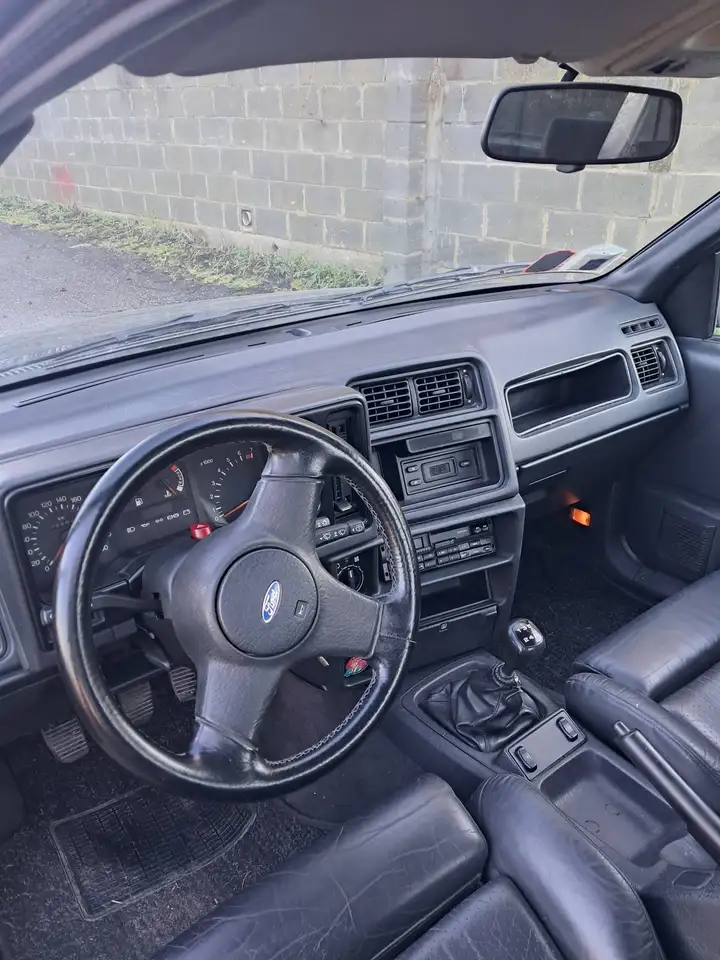 Ford Sierra 4x4 cosworth, foto 3