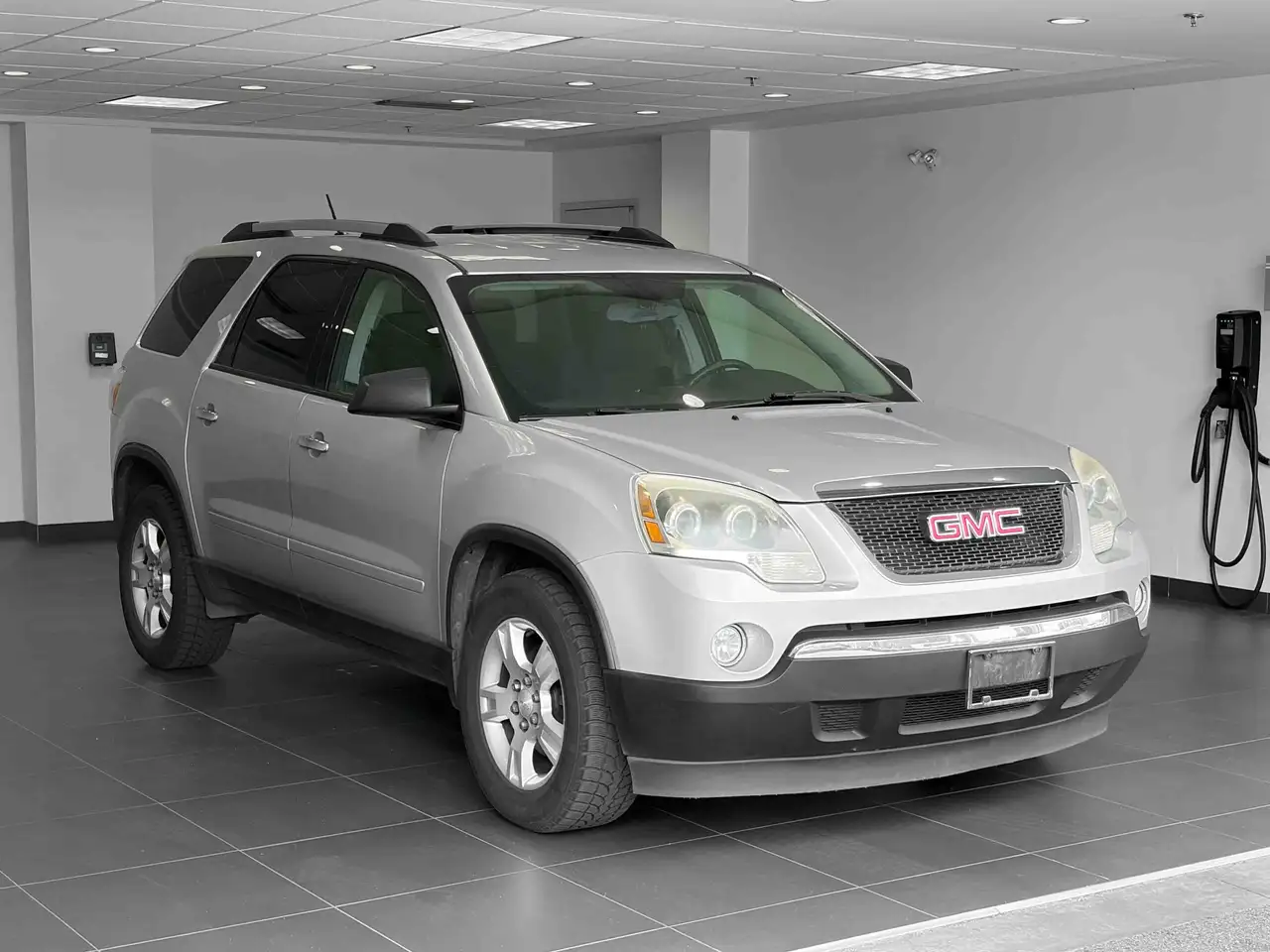 GMC Acadia снимка GMC Acadia