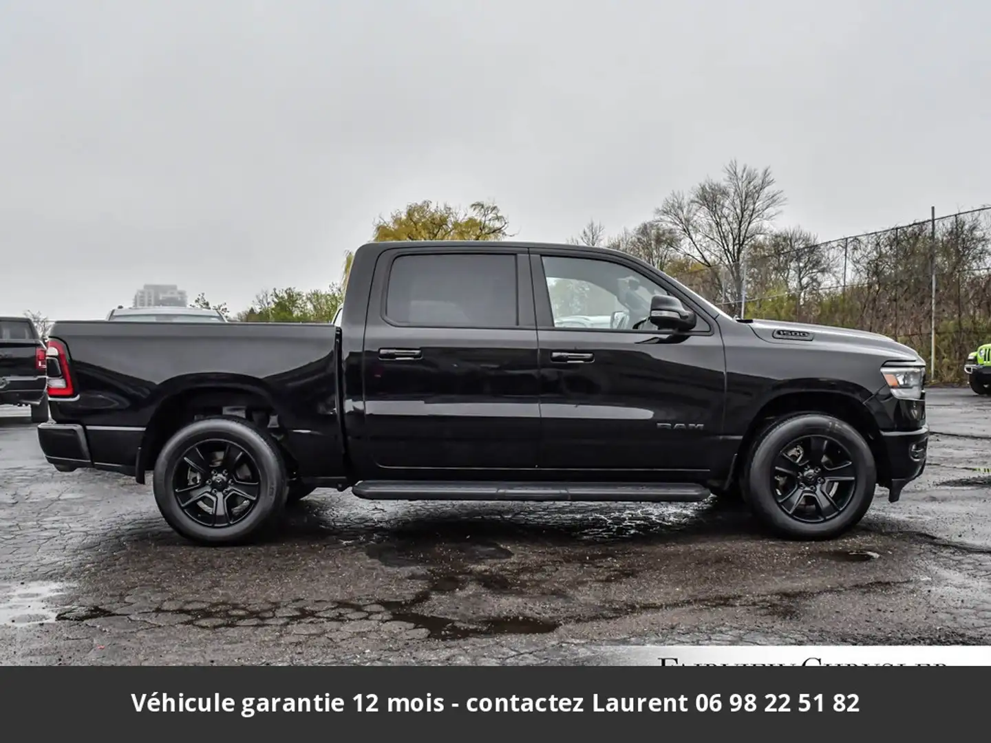 Dodge RAM Sport Night 12P 5.7L 4x4 Tout compris hors homolog Noir - 2