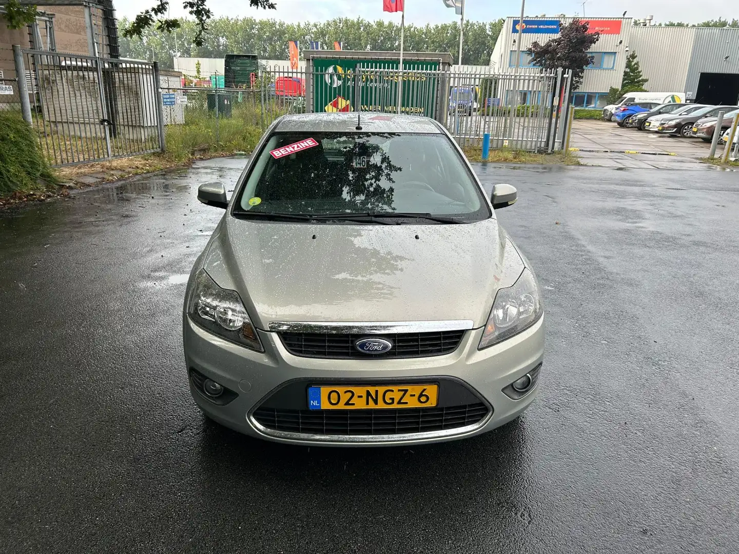 Ford Focus 1.8 Limited LEUKE AUTO RIJDT EN SCHAKELT GOED Brun - 2