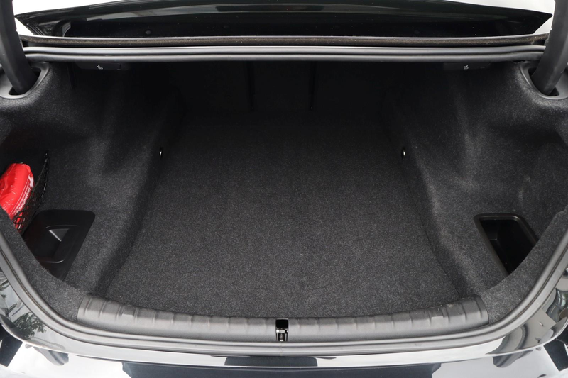 BMW 550 i xDrive V8 G30 +20ZOLL+LED+SHD+LEDER+H&K+ASSISTEN — photo 9