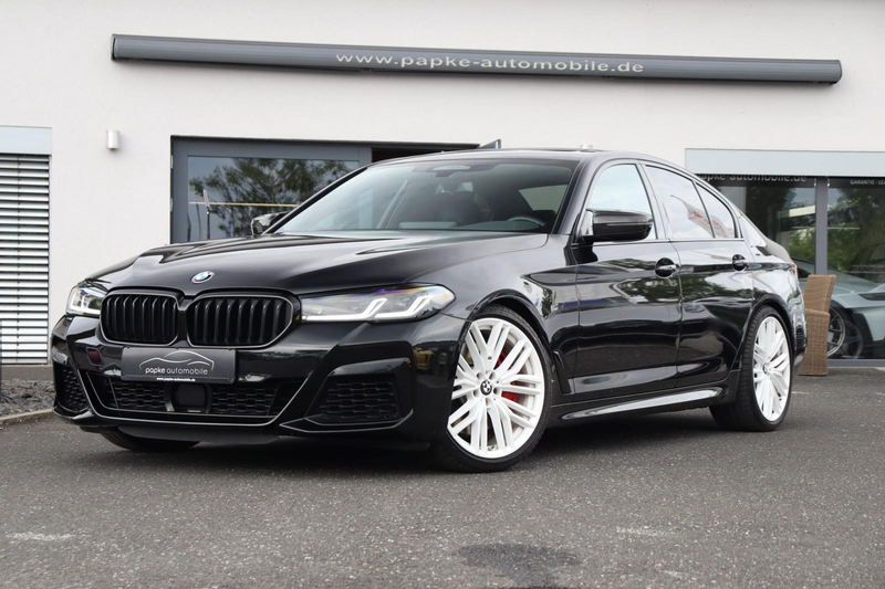 BMW 550 i xDrive V8 G30 +20ZOLL+LED+SHD+LEDER+H&K+ASSISTEN — photo 2