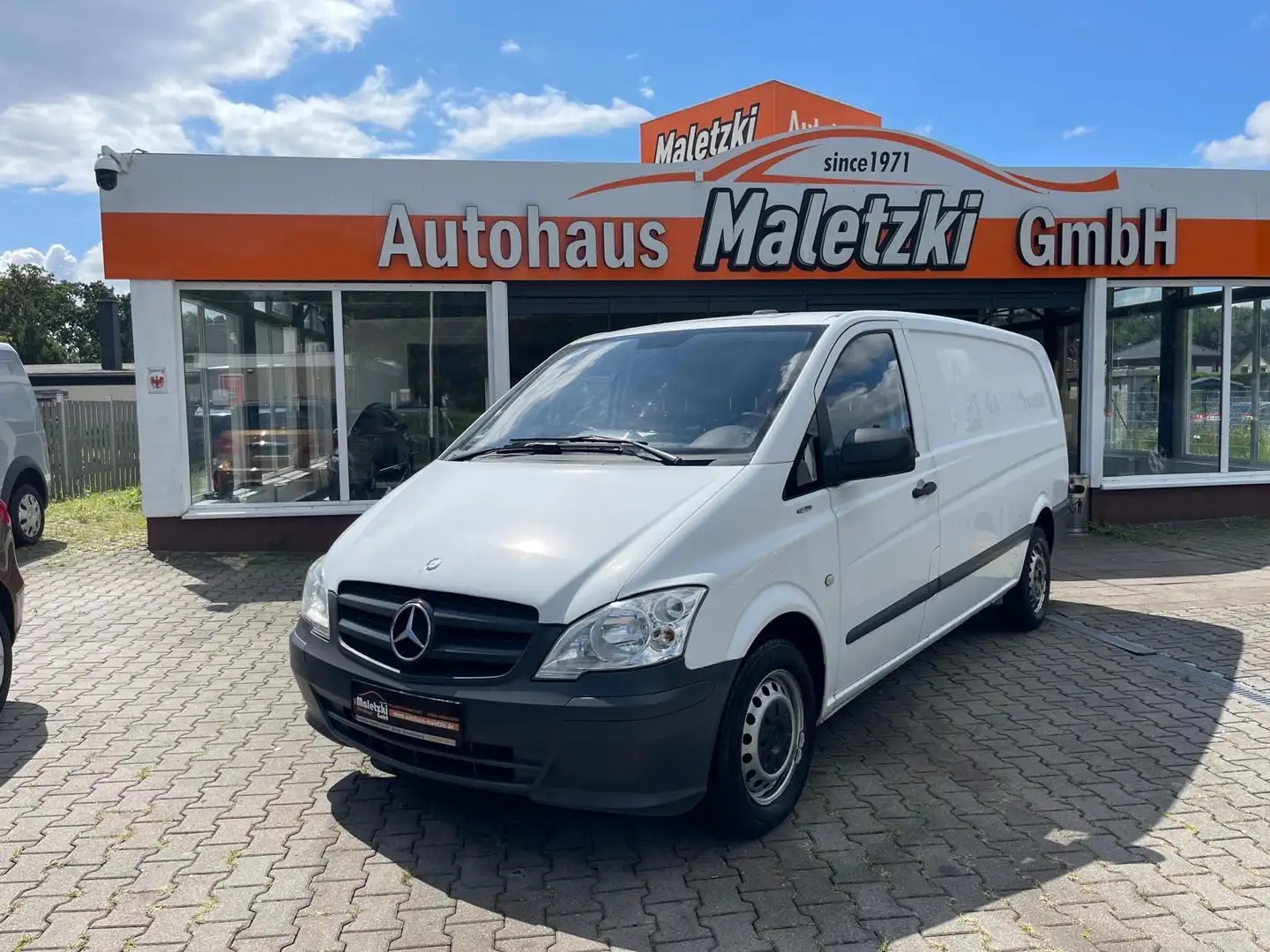 Mercedes-Benz Vito 113 CDI Extralang Kasten*Klima*SHZ*AHK* Blanc - 1