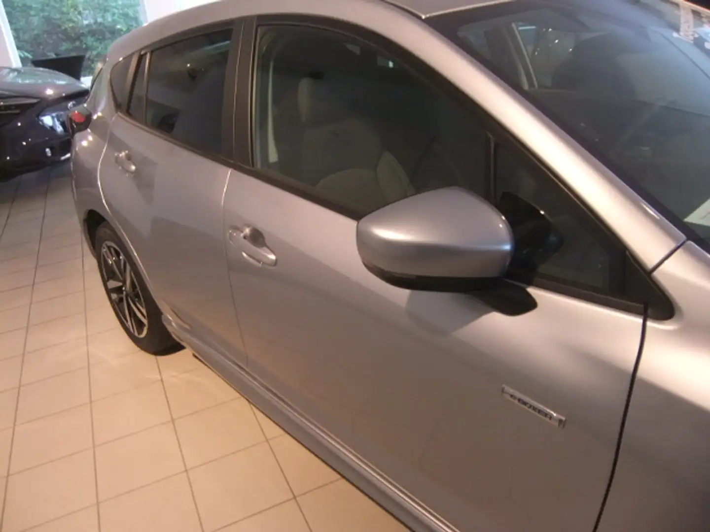 Subaru Impreza 2.0ie Lineartronic Trend Argent - 2