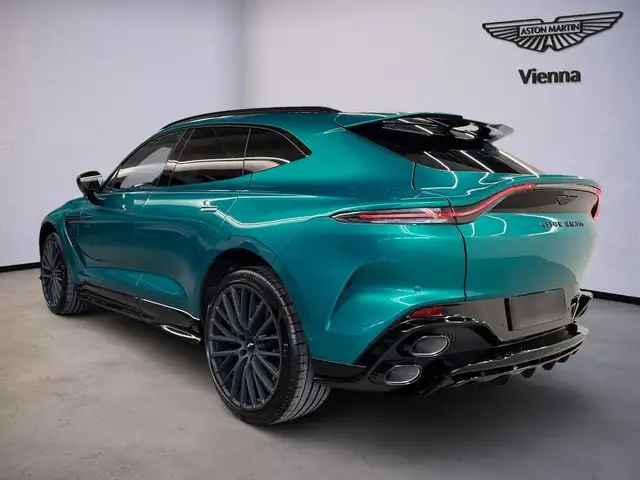 Aston Martin DBX S | Podium Green | Pano | AHK | 23'' Ansicht 4