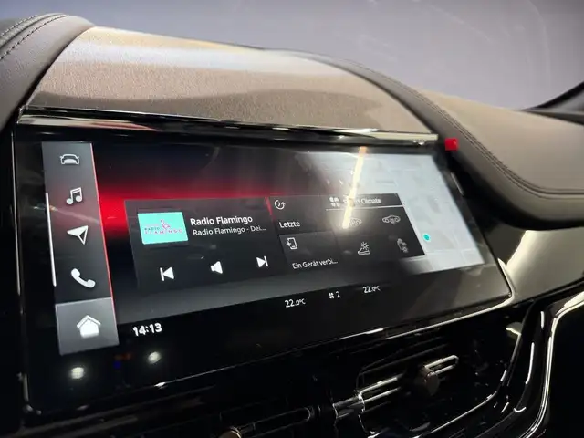 Aston Martin DBX S | Podium Green | Pano | AHK | 23'' Ansicht 9