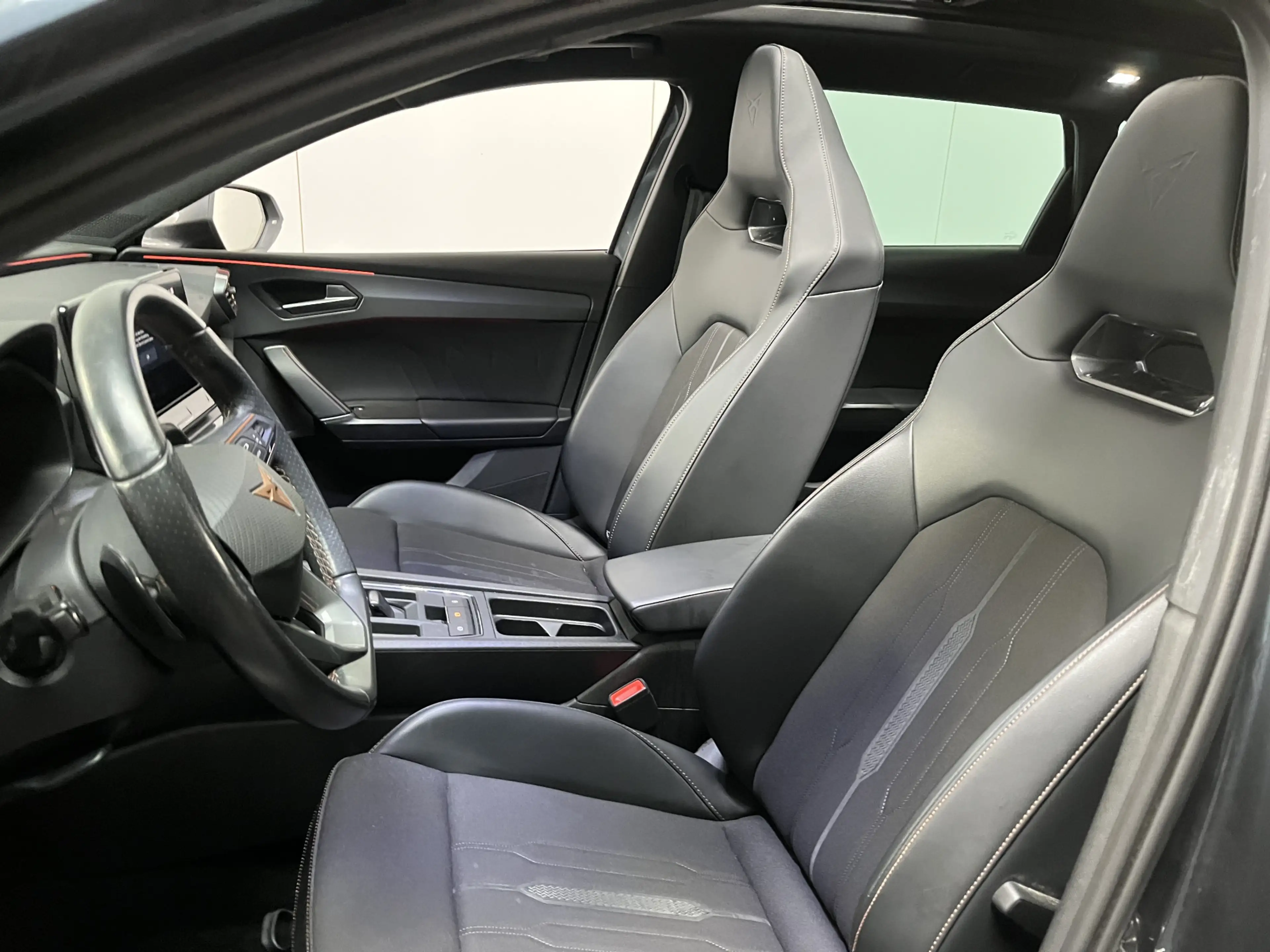 CUPRA Leon Sportstourer 1.4 e-Hybrid VZ Performance / AUTOMAA — photo 7