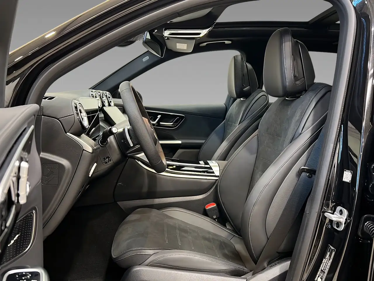 Mercedes-Benz GLC 220 d 4M AMG+DIGITAL+Ambi+Pano+TotW+AHK+360° 8