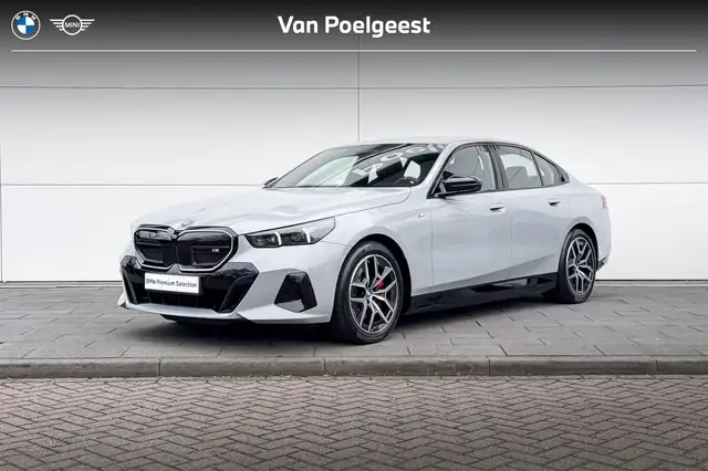 BMW i5 Sedan M60 xDrive 84 kWh