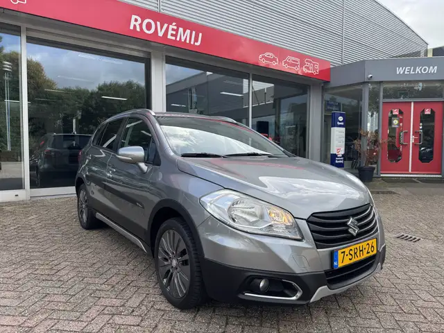 Suzuki SX4 S-Cross 1.6 Exclusive Trekhaak, Camera, Cruise, Clima, Sto