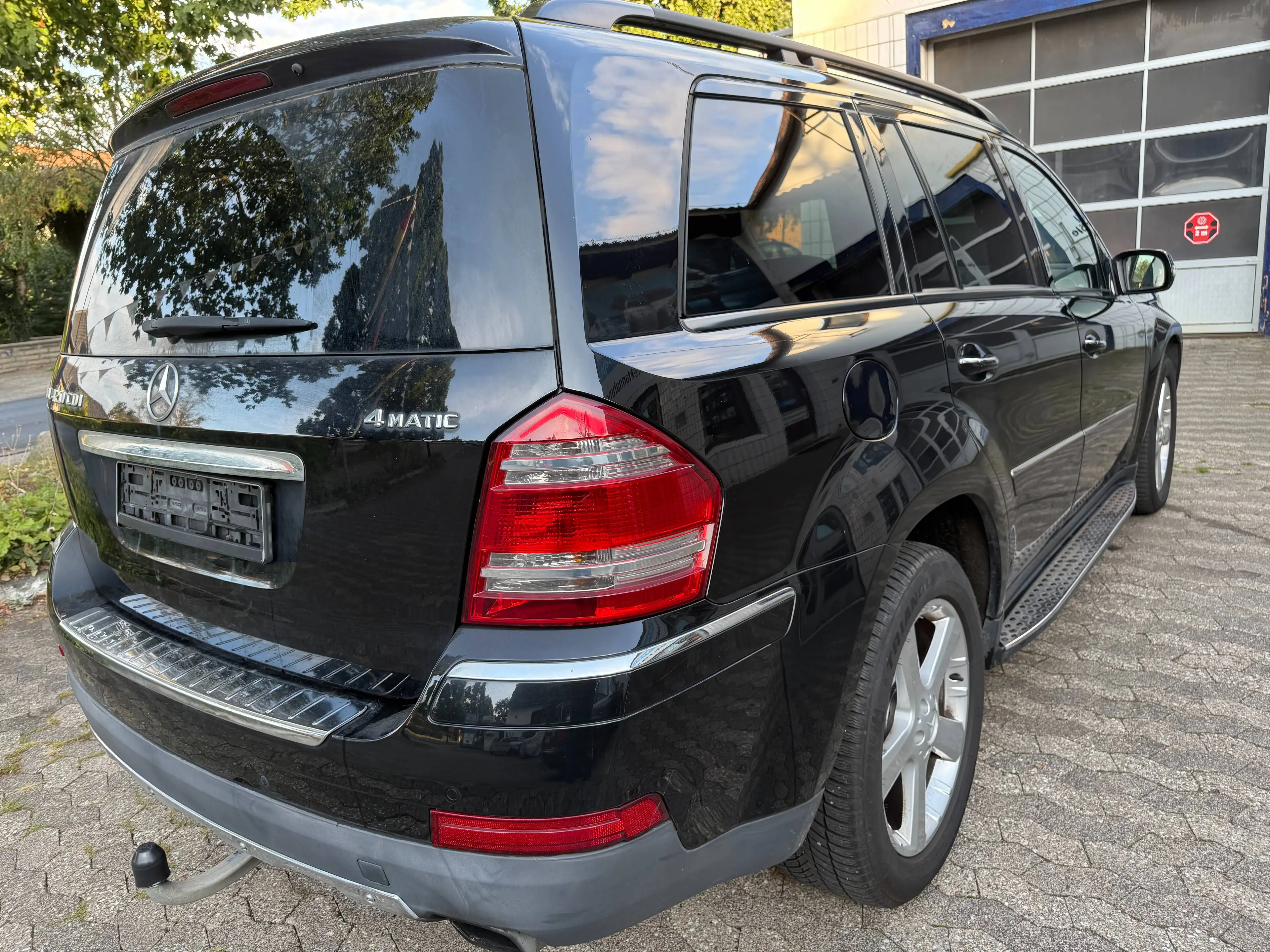 Mercedes-Benz GL 420 GL-Klasse Diesel CDI DPF 4Matic 7G-TRONIC — photo 3