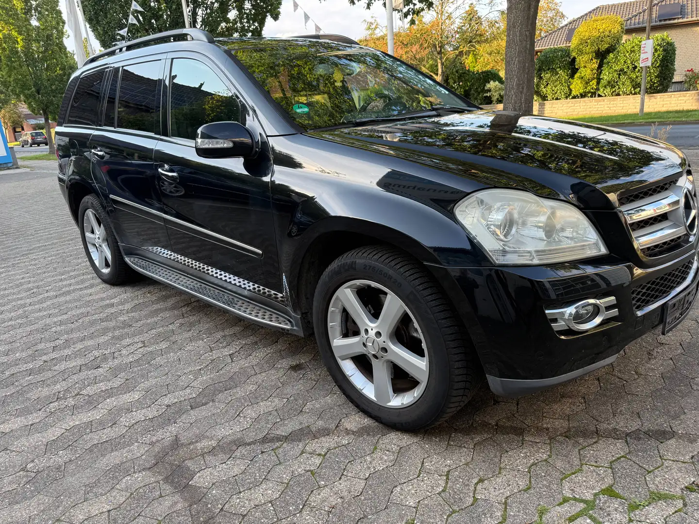Mercedes-Benz GL 420 GL-Klasse Diesel CDI DPF 4Matic 7G-TRONIC Schwarz - 1