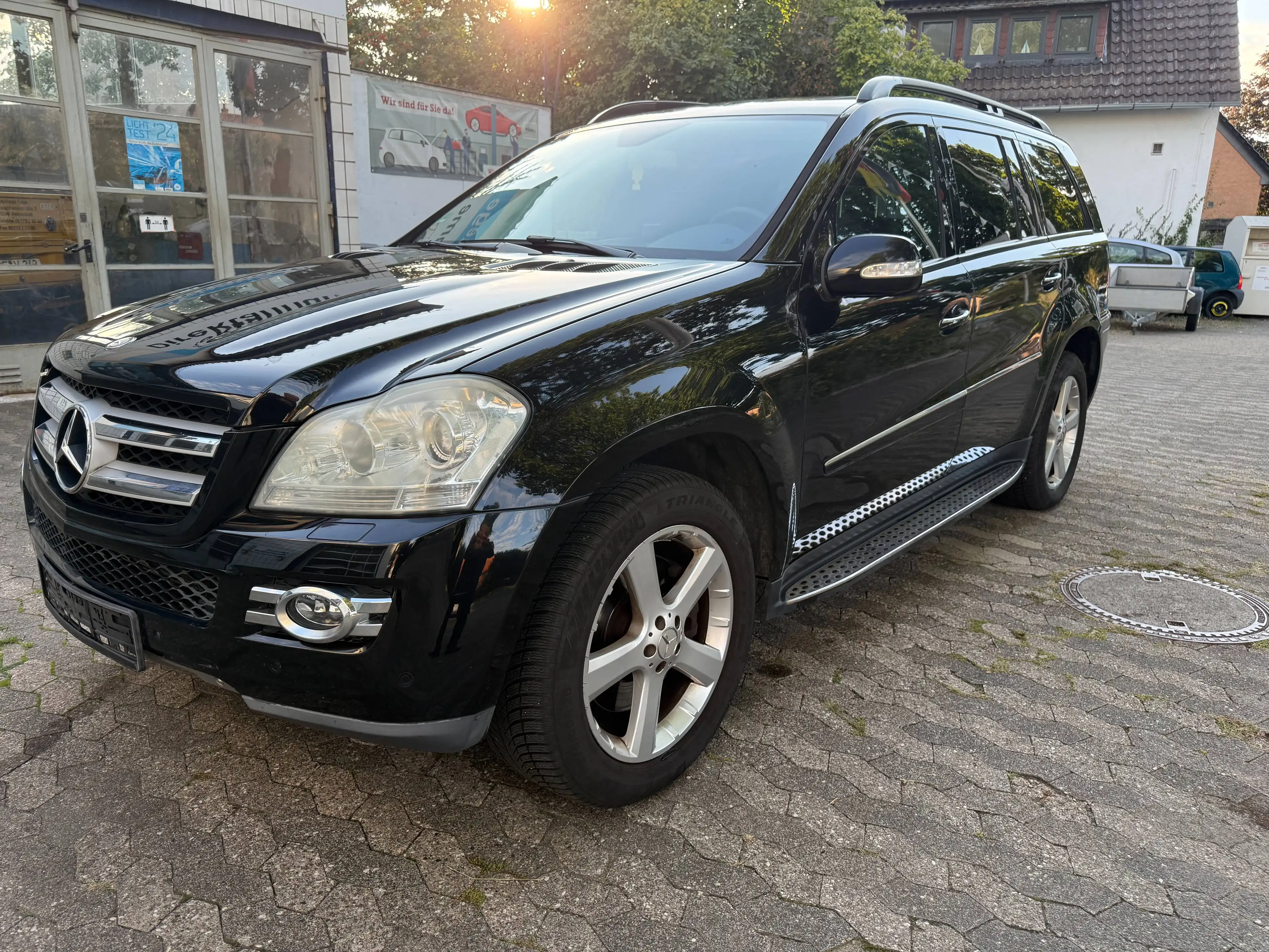 Mercedes-Benz GL 420 GL-Klasse Diesel CDI DPF 4Matic 7G-TRONIC — photo 2